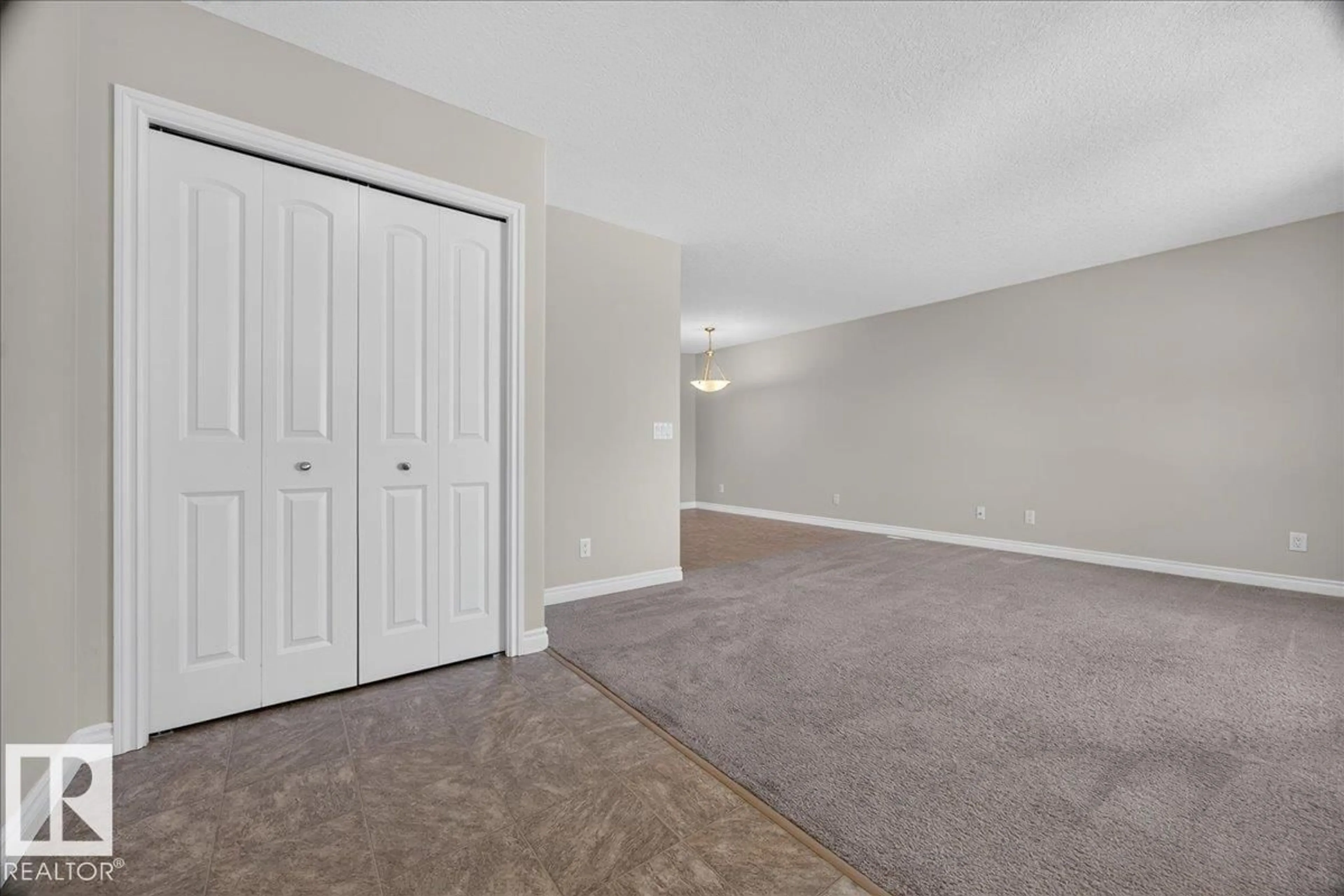 A pic of a room for 4925 51 AV, Mundare Alberta T0B3H0