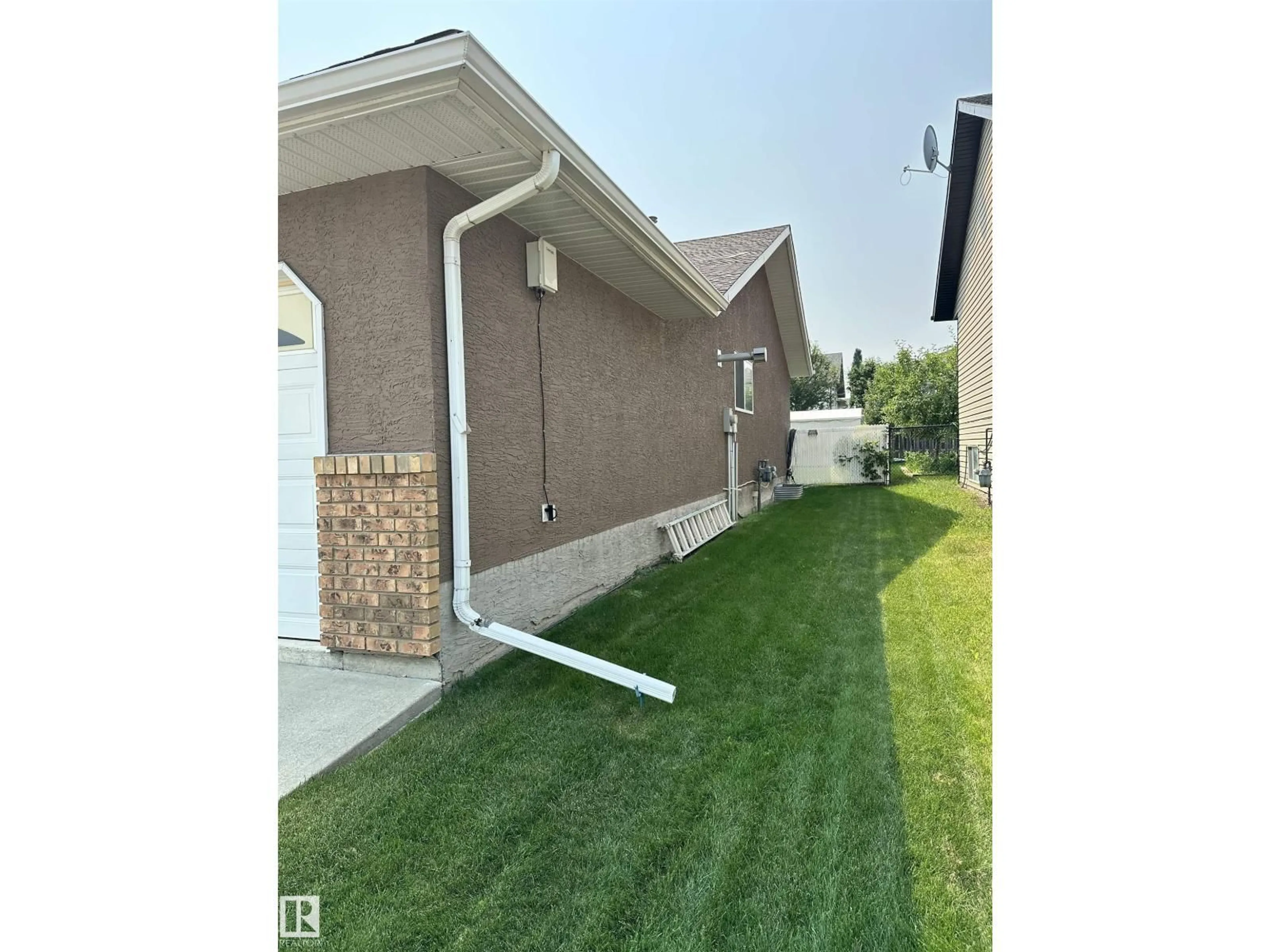 Unknown for 4452 40 ST, Drayton Valley Alberta T7A1V9