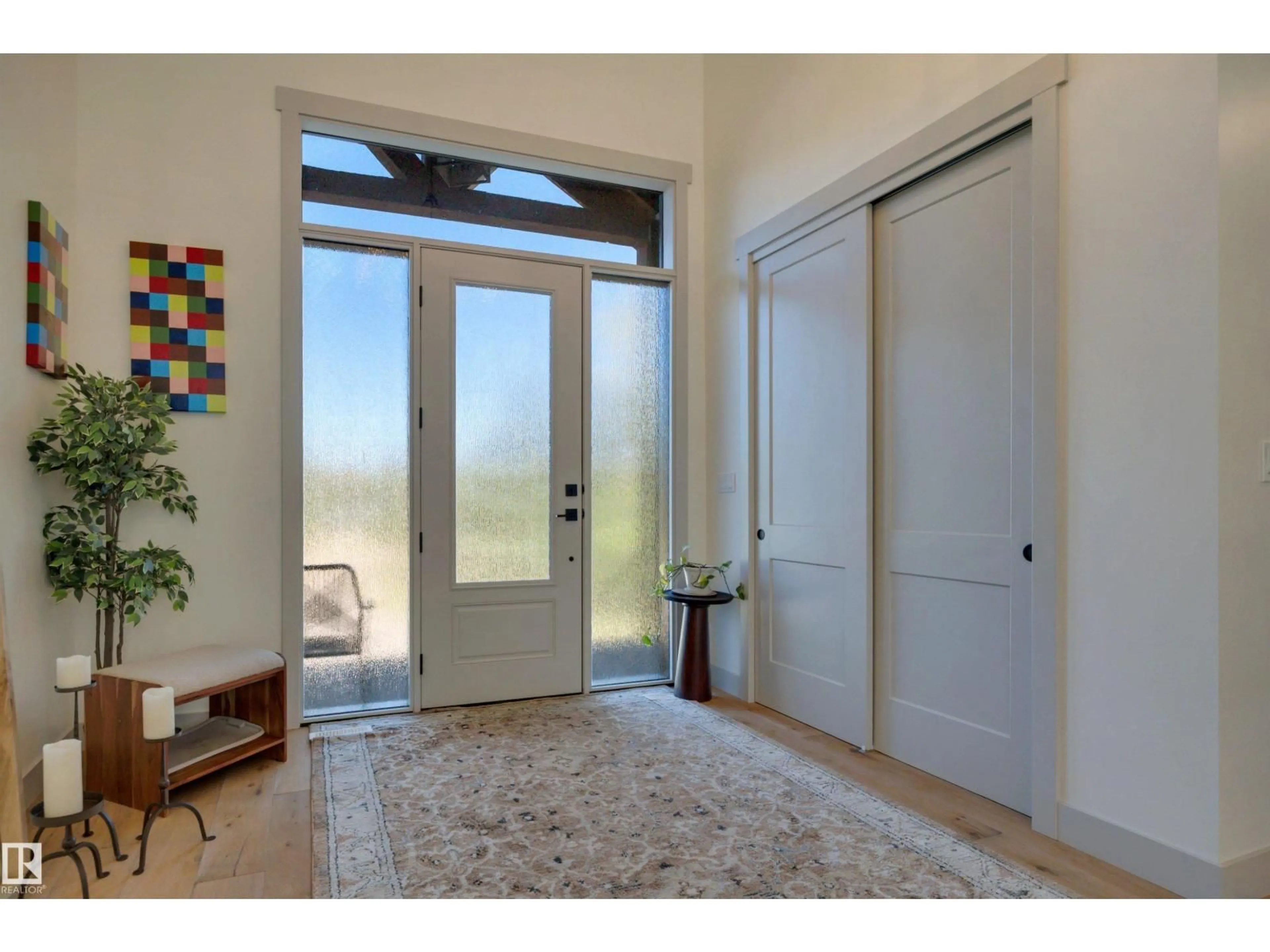 Indoor entryway for 52548 RGE ROAD 223, Rural Strathcona County Alberta T8A4R3
