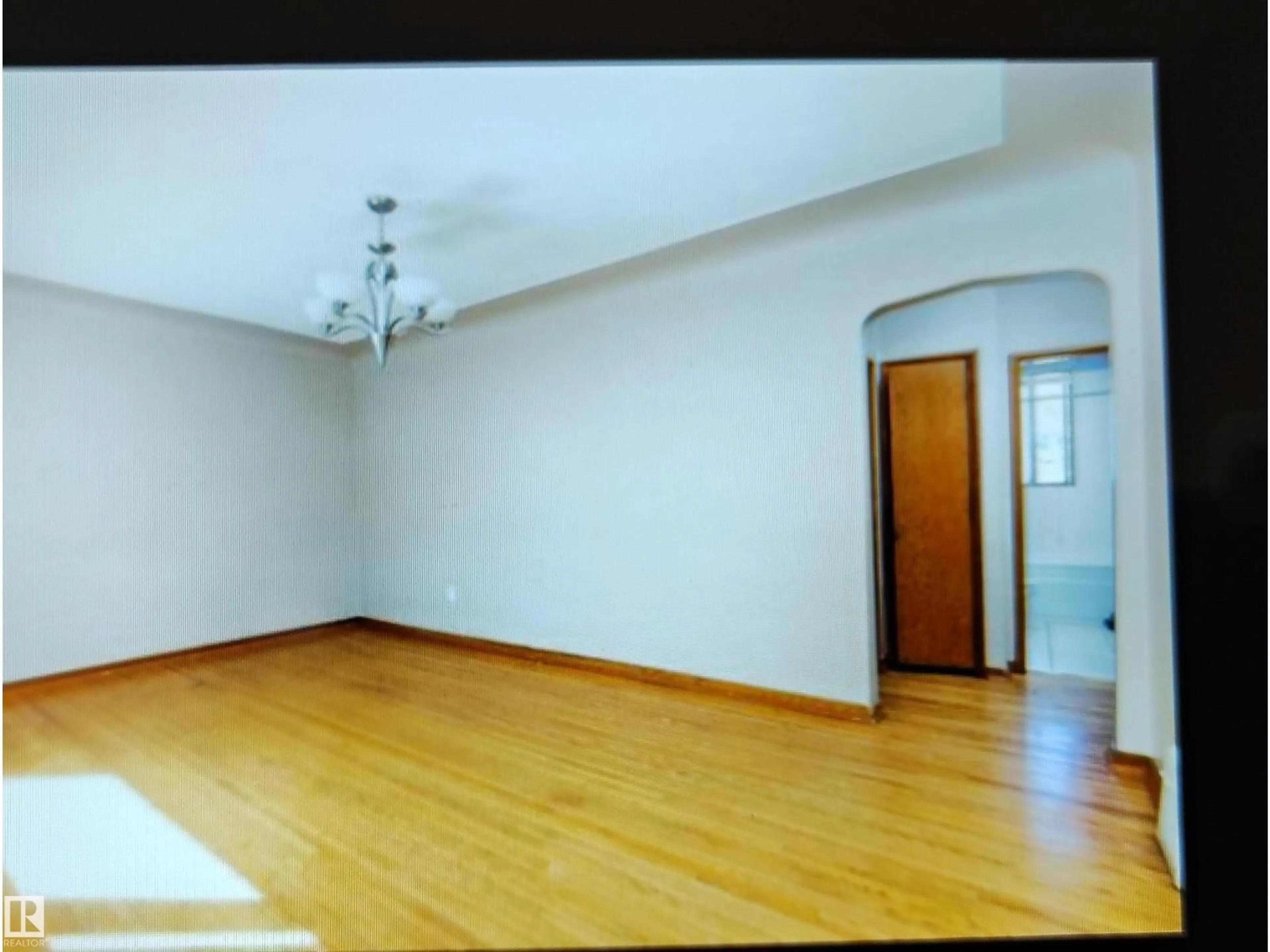 A pic of a room for NW - 11730 125 ST, Edmonton Alberta T5M0N6