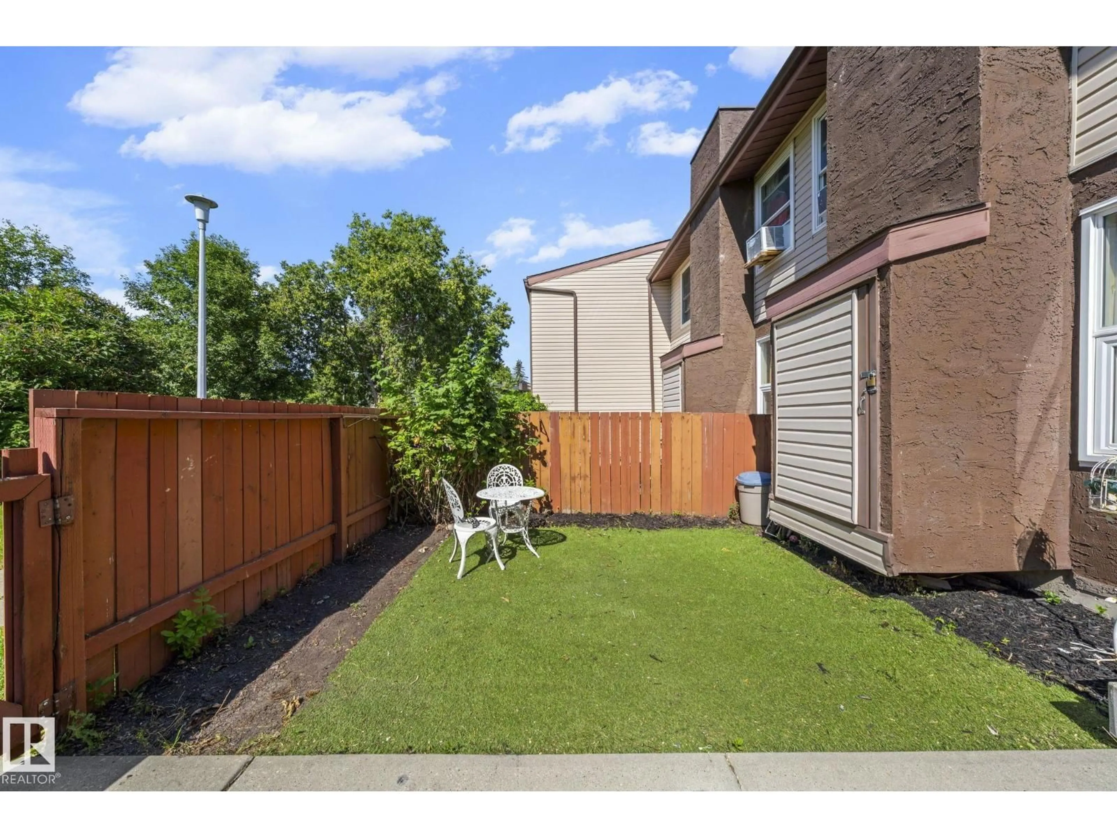 Patio, street for NW - 17123 109 ST, Edmonton Alberta T5X3E2