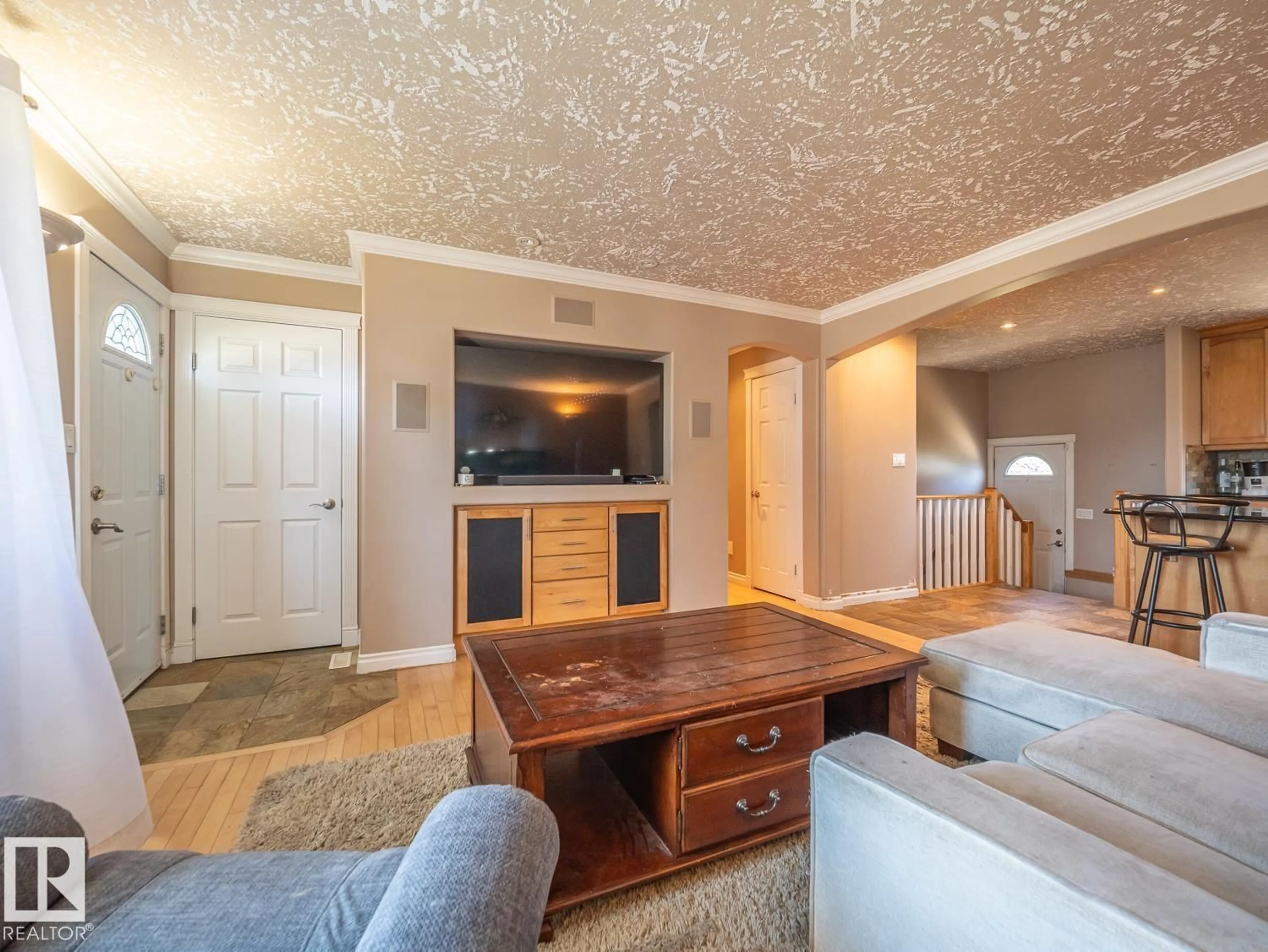 Living room with furniture, unknown for N - 5337 47 ST, Bruderheim Alberta T0B0S0