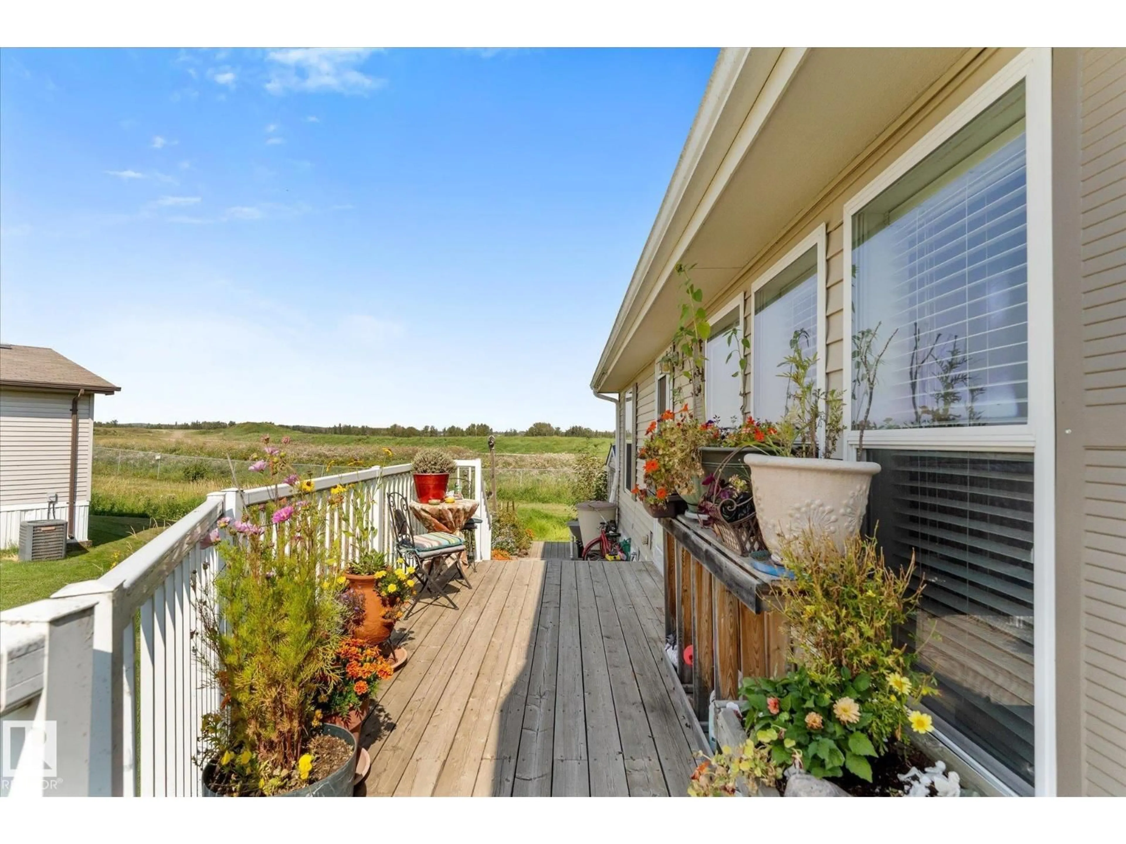 Patio, water/lake/river/ocean view for 53222 - 1242 RANGE ROAD 272, Rural Parkland County Alberta T7X4K4