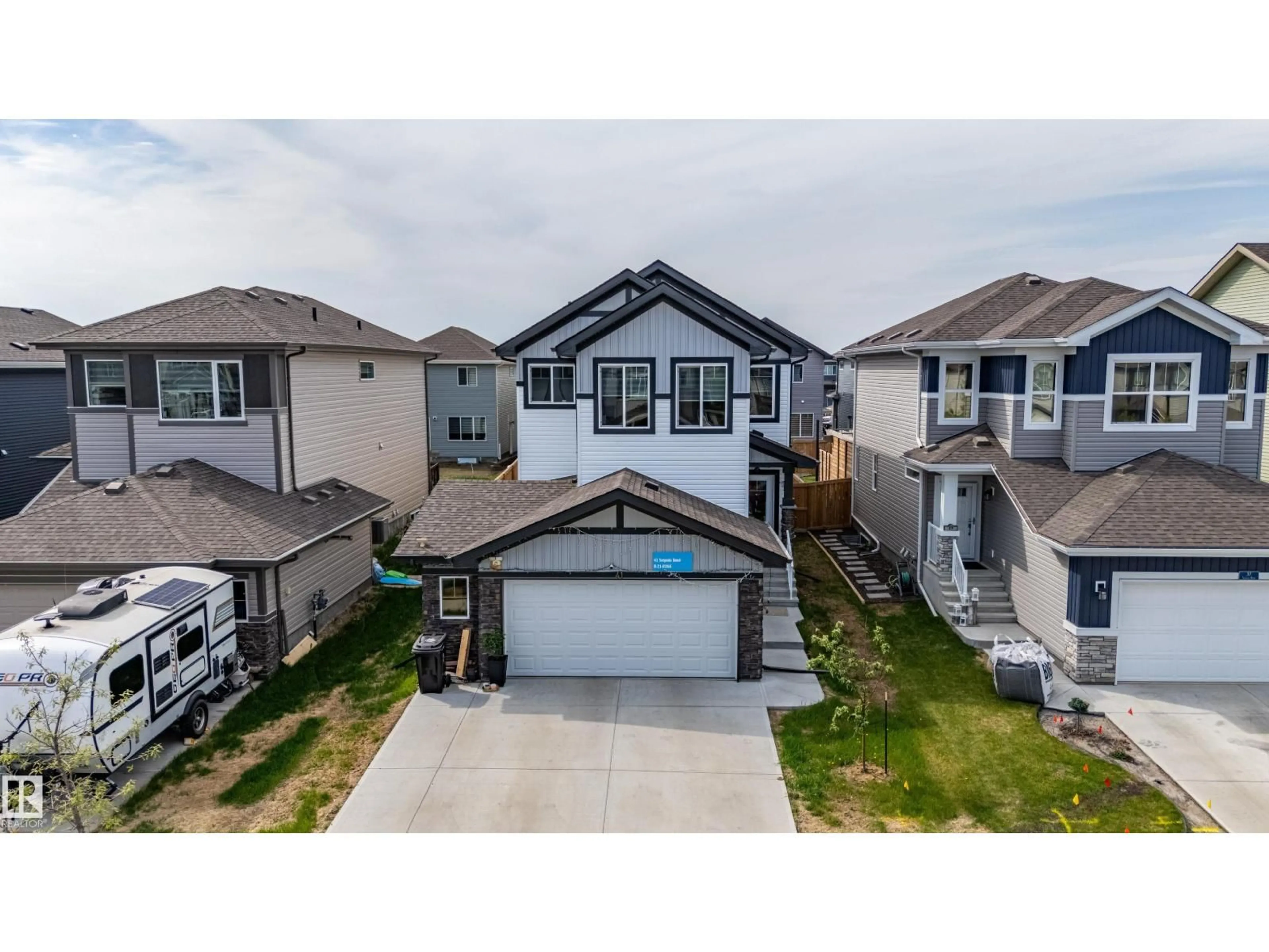 A pic from outside/outdoor area/front of a property/back of a property/a pic from drone, street for 41 SEQUOIA BEND, Fort Saskatchewan Alberta T8L0J2