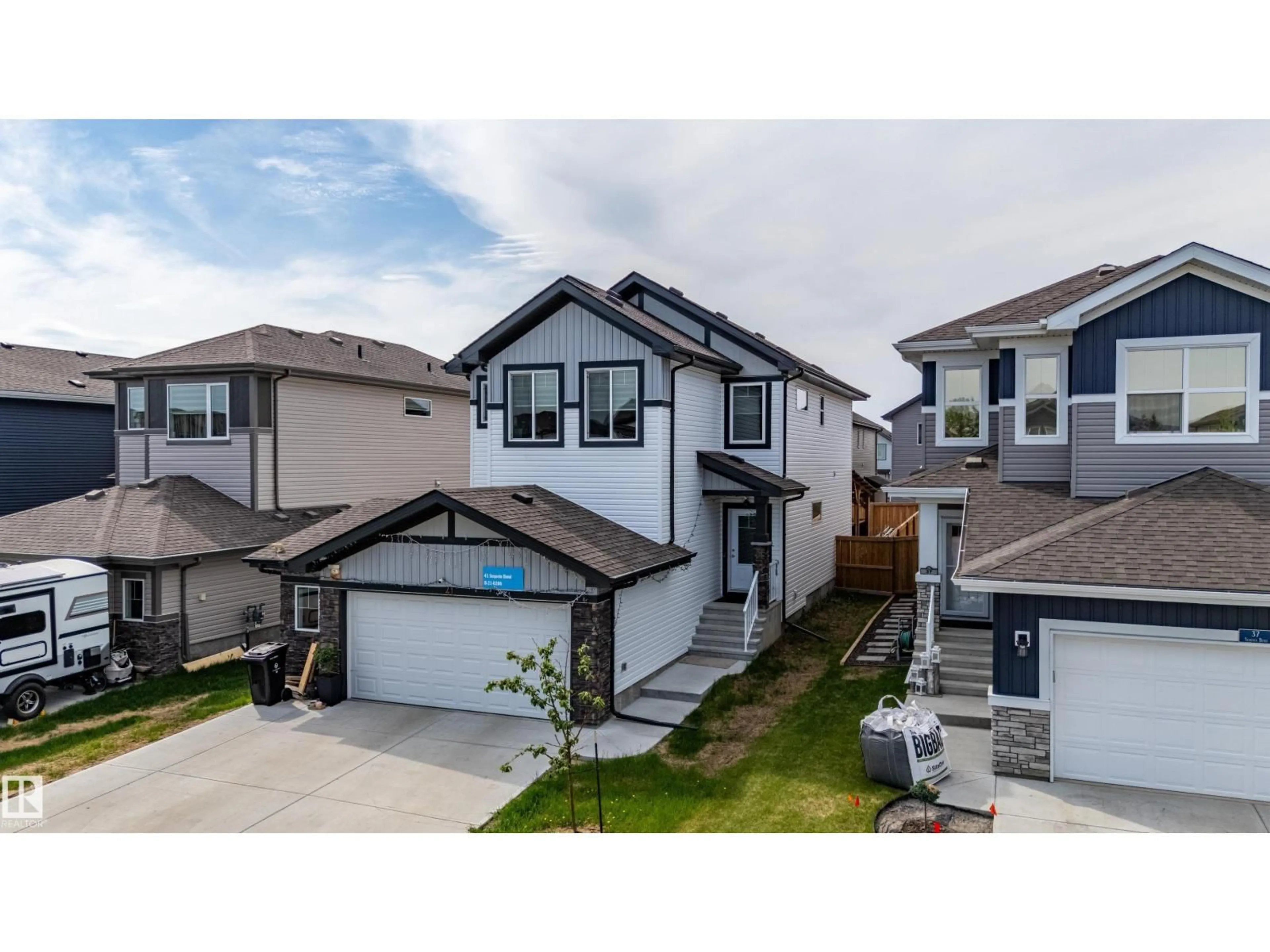 A pic from outside/outdoor area/front of a property/back of a property/a pic from drone, street for 41 SEQUOIA BEND, Fort Saskatchewan Alberta T8L0J2