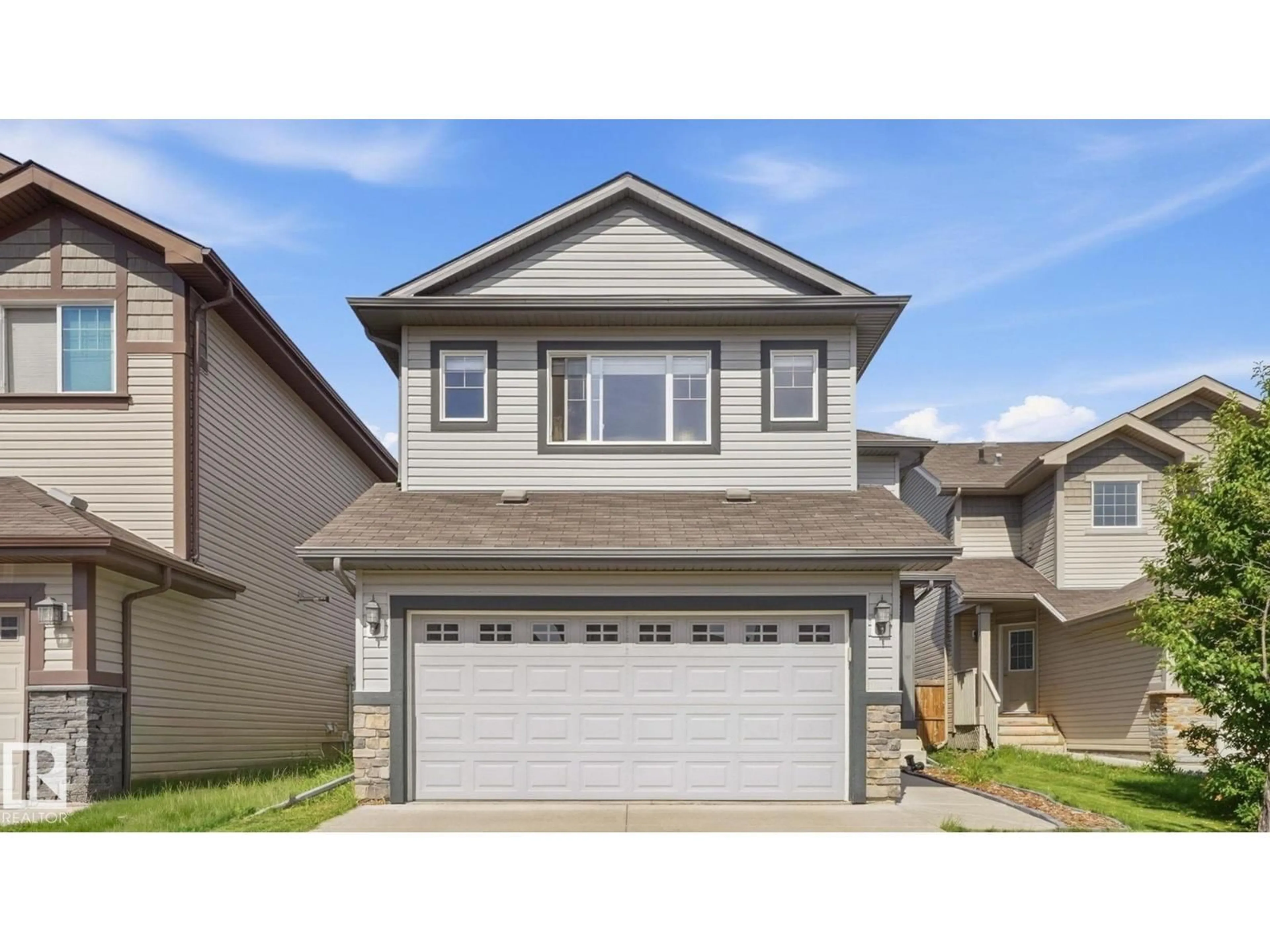Home with vinyl exterior material, street for SW - 4610 WESTCLIFF PT, Edmonton Alberta T6W2S9