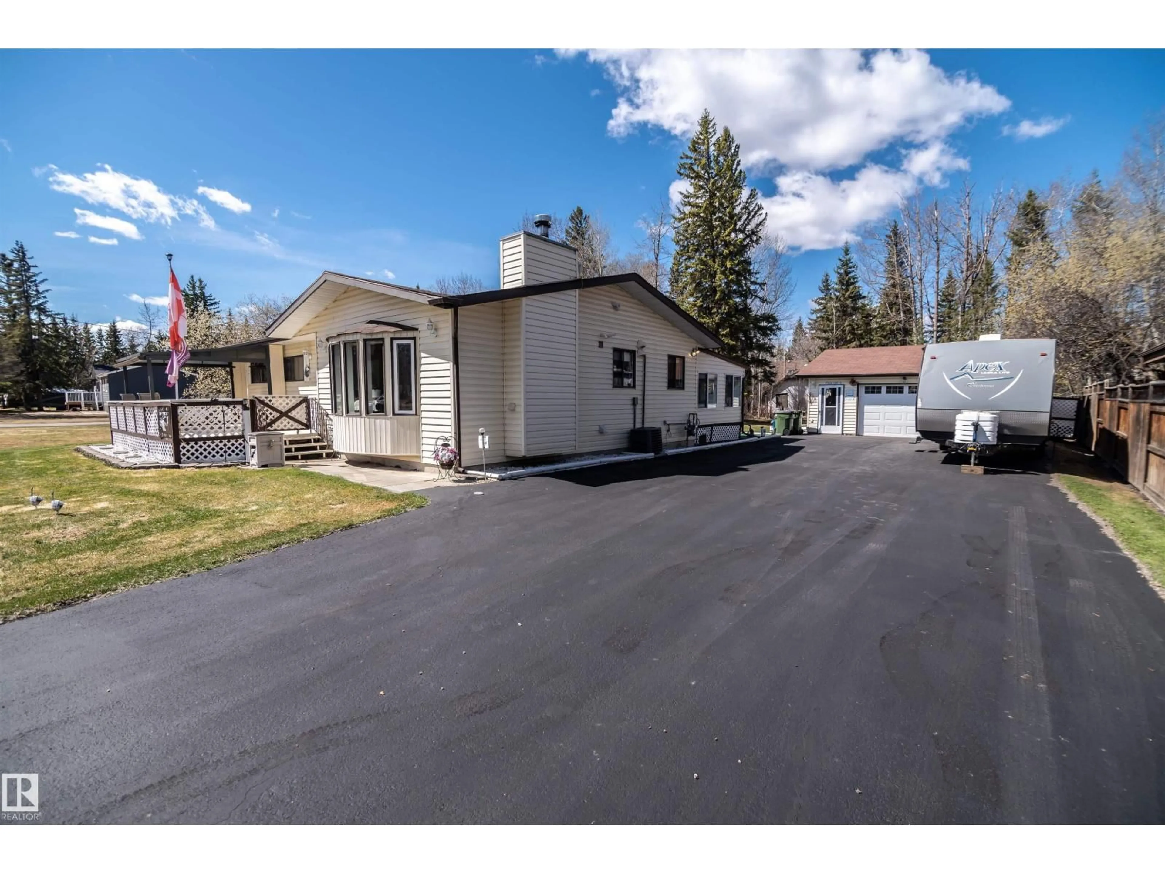 A pic from outside/outdoor area/front of a property/back of a property/a pic from drone, unknown for 4828 48 ST, Rural Lac Ste. Anne County Alberta T0E0A0
