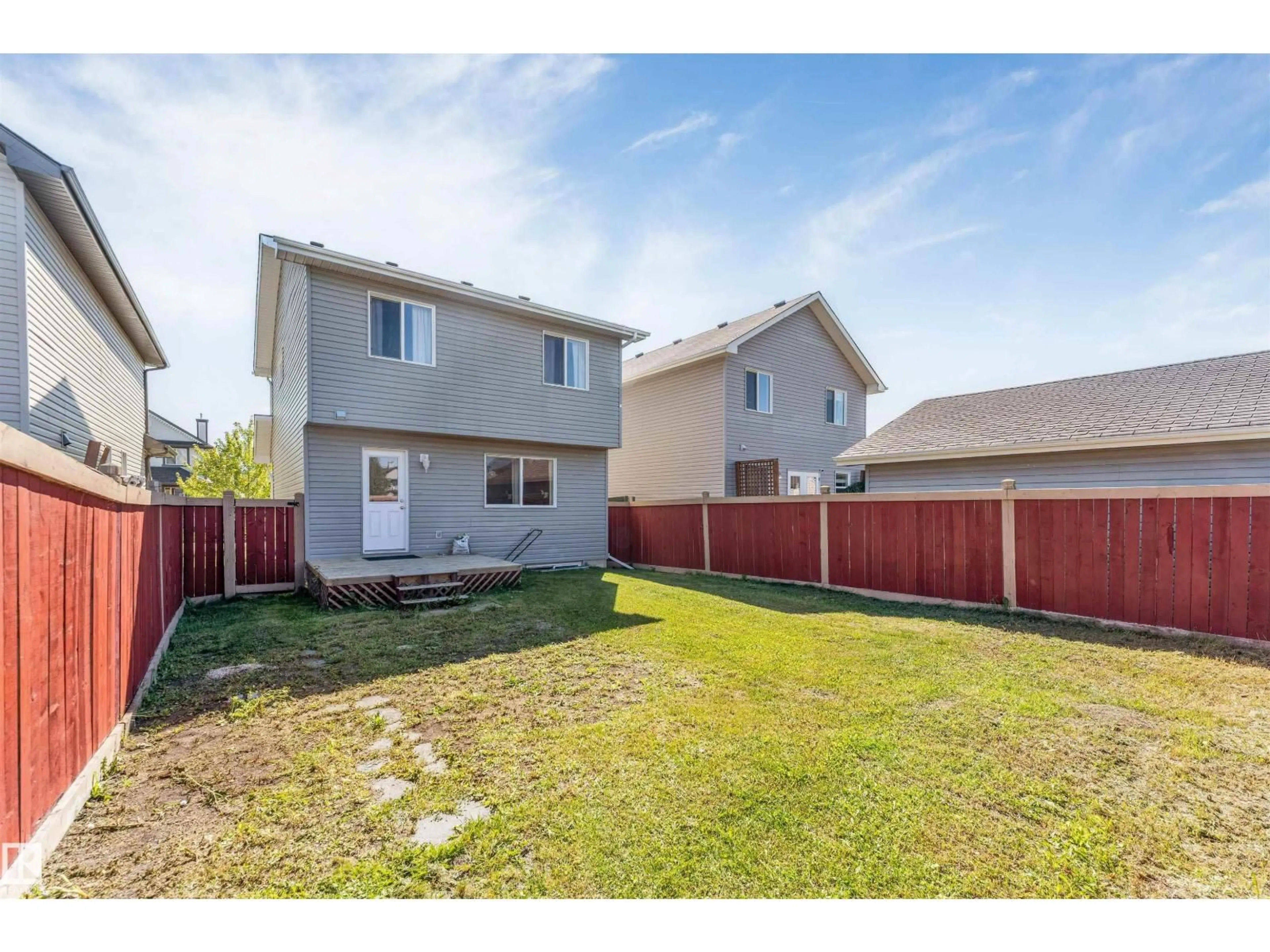 A pic from outside/outdoor area/front of a property/back of a property/a pic from drone, street for 1124 37A AV, Edmonton Alberta T6T0E7