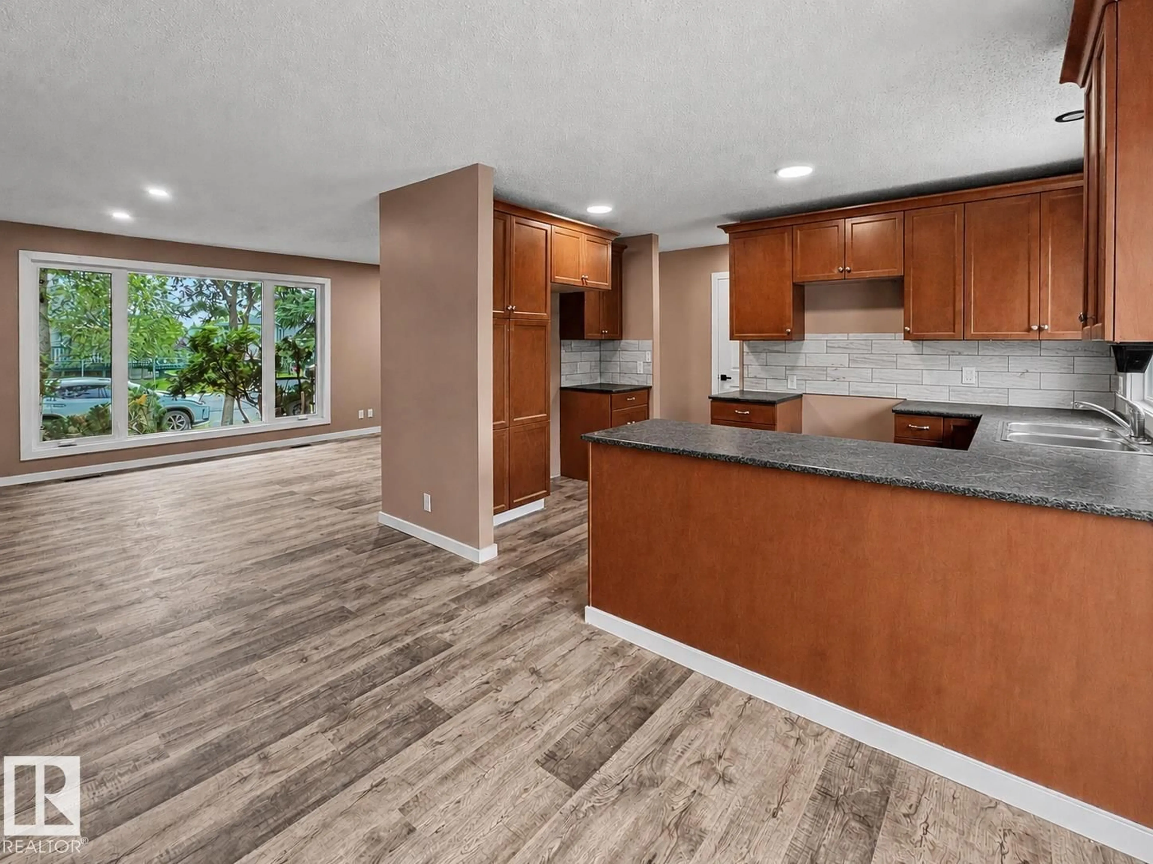 Open concept kitchen, unknown for 4418 45 AV, Bonnyville Town Alberta T9N1X5