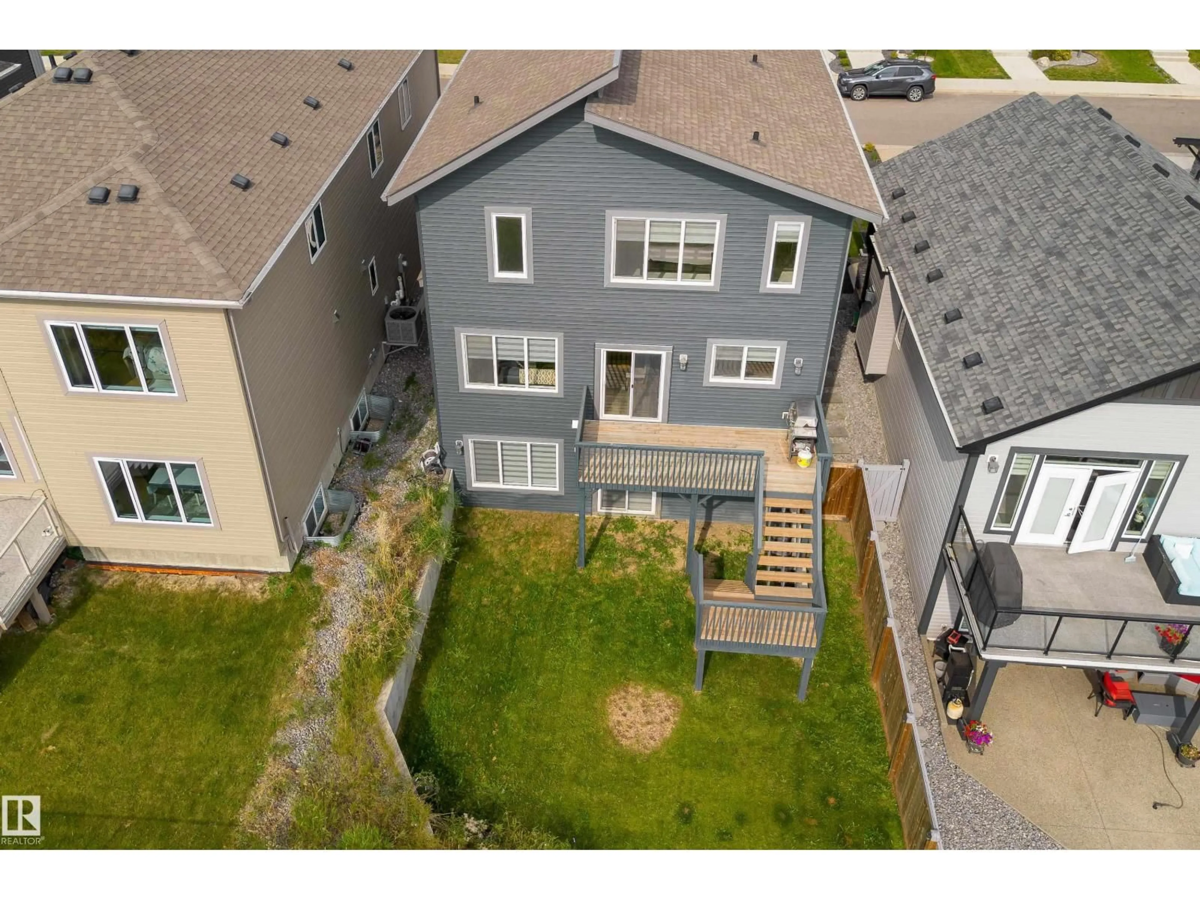 A pic from outside/outdoor area/front of a property/back of a property/a pic from drone, street for NW - 4659 175 AV, Edmonton Alberta T5Y3Z8