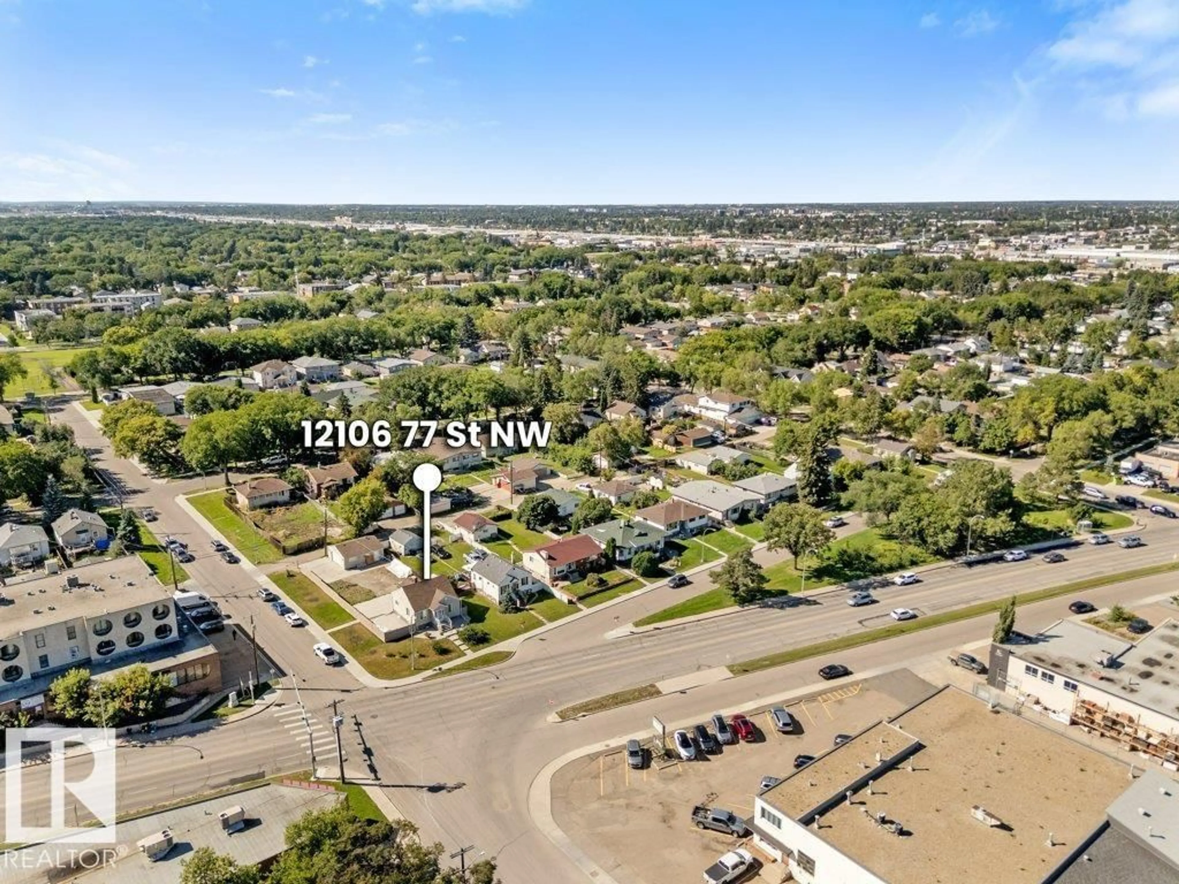 A pic from outside/outdoor area/front of a property/back of a property/a pic from drone, street for NW - 12106 77 ST, Edmonton Alberta T5B2G8