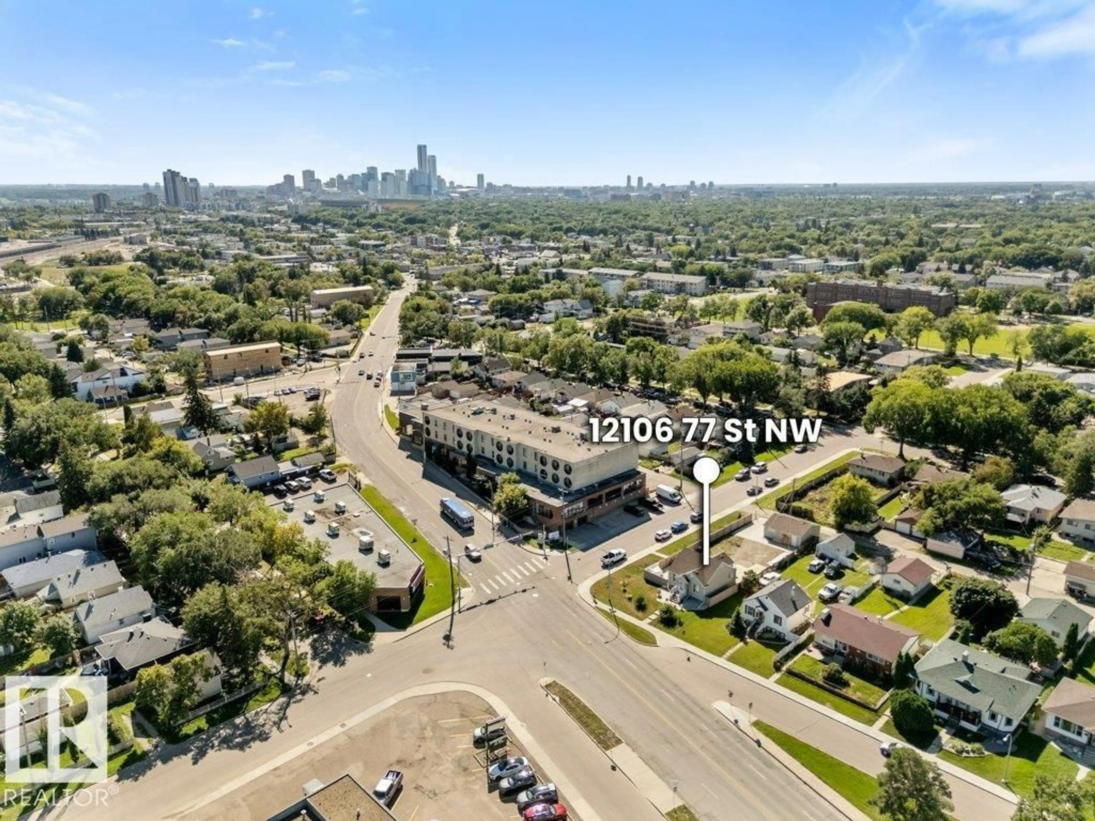 A pic from outside/outdoor area/front of a property/back of a property/a pic from drone, city buildings view from balcony for NW - 12106 77 ST, Edmonton Alberta T5B2G8