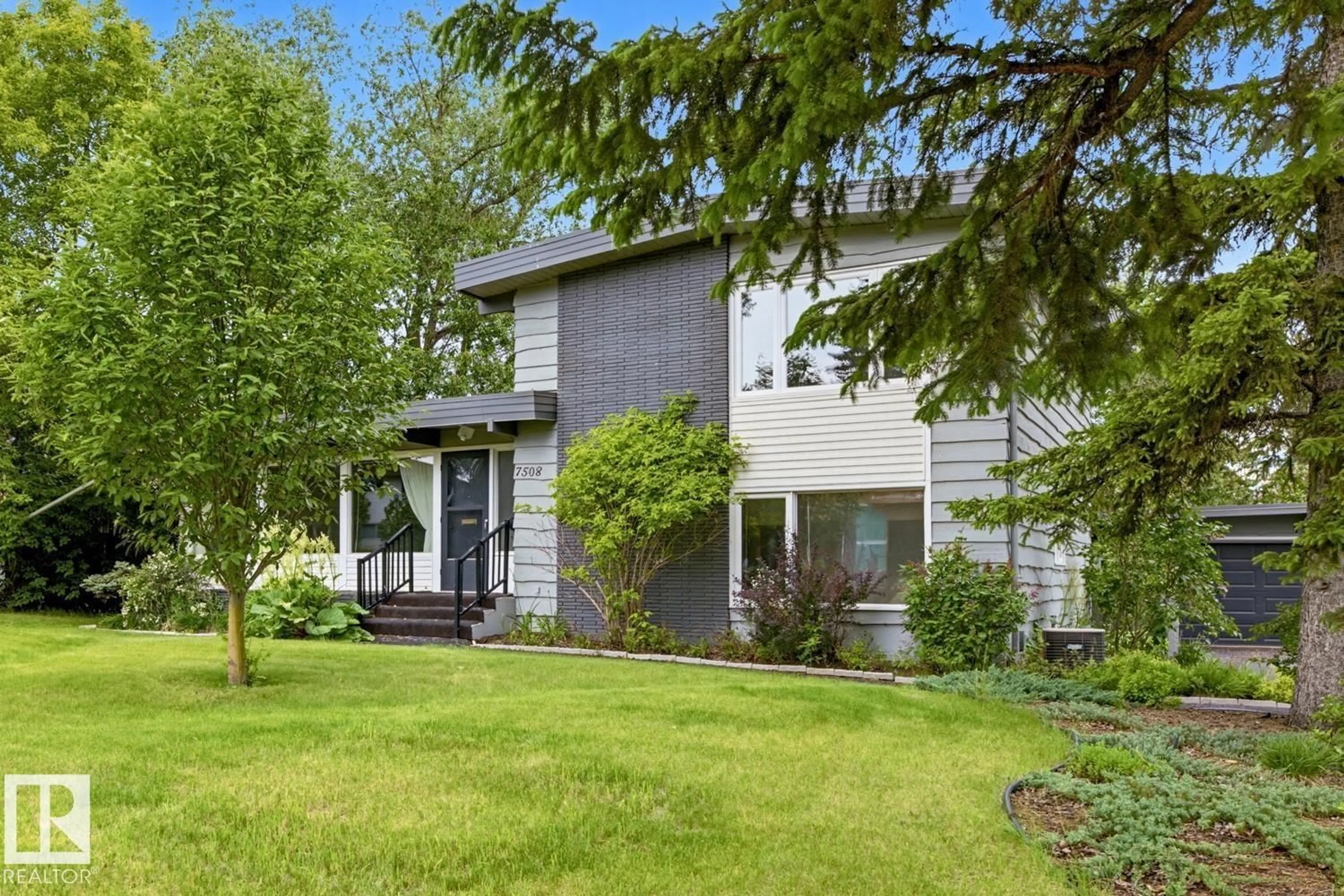Unknown for 7508 139 ST, Edmonton Alberta T5R0E8