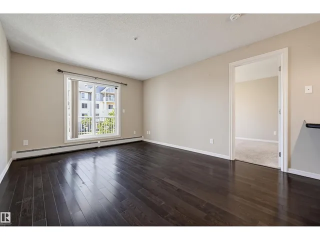 #208 - 2204 44 AV, Edmonton 5