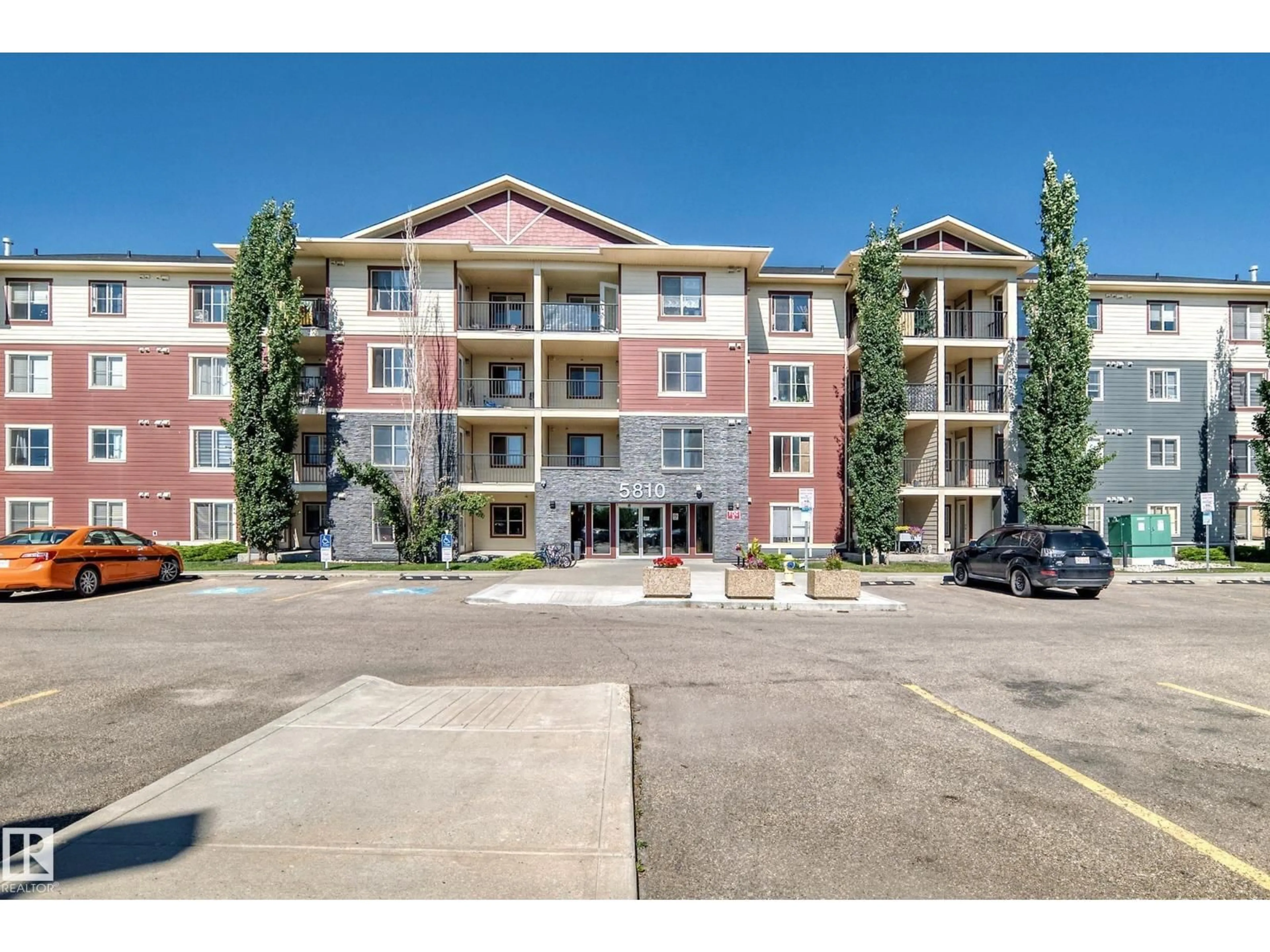 Unknown for 5810 - 218 MULLEN PL, Edmonton Alberta T6R0W3