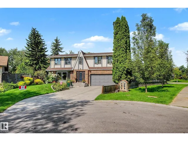 36 LODGEPOLE CR, St. Albert 2