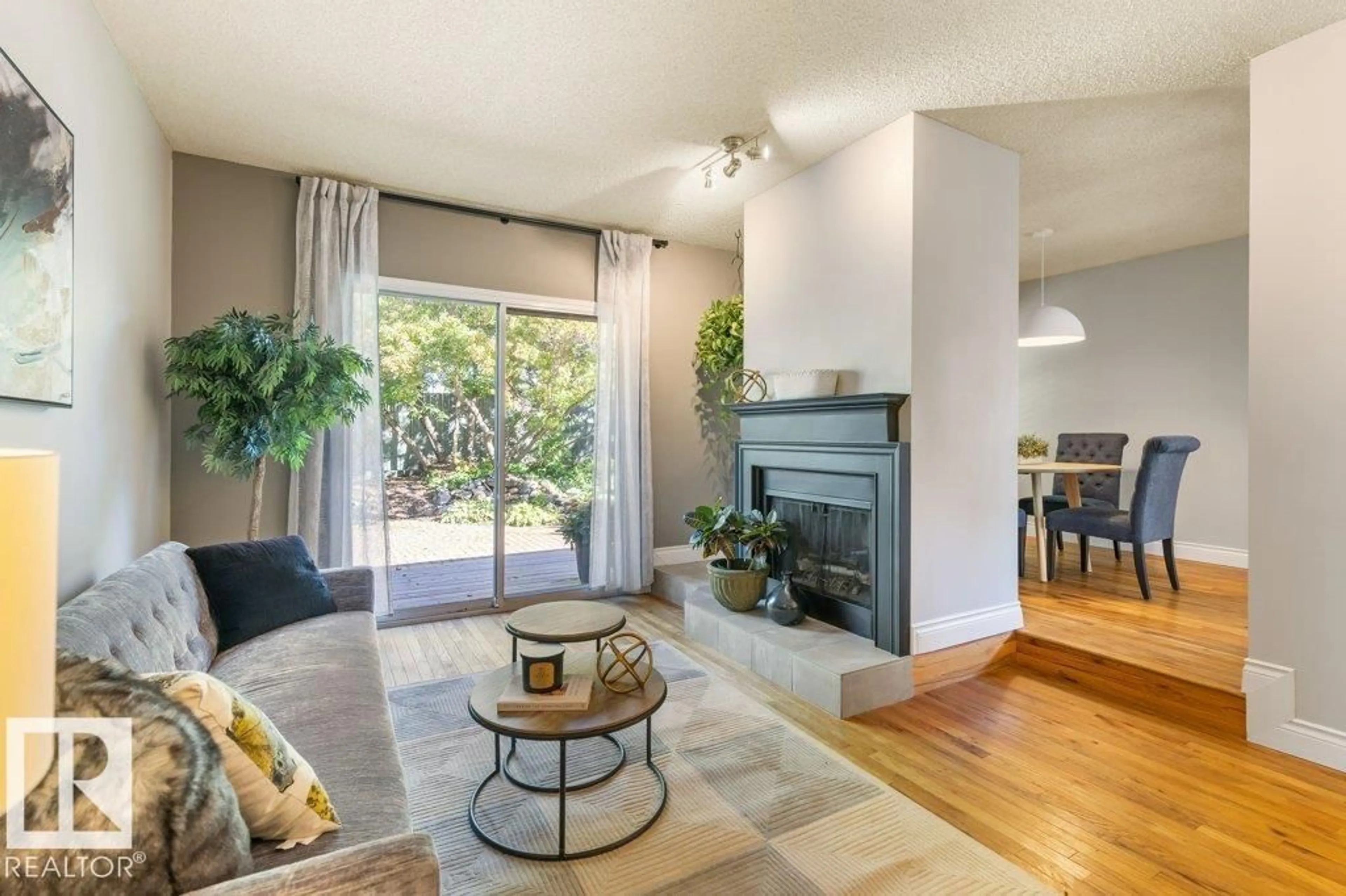 Living room with furniture, unknown for NW - 16715 98 ST, Edmonton Alberta T5X2S8