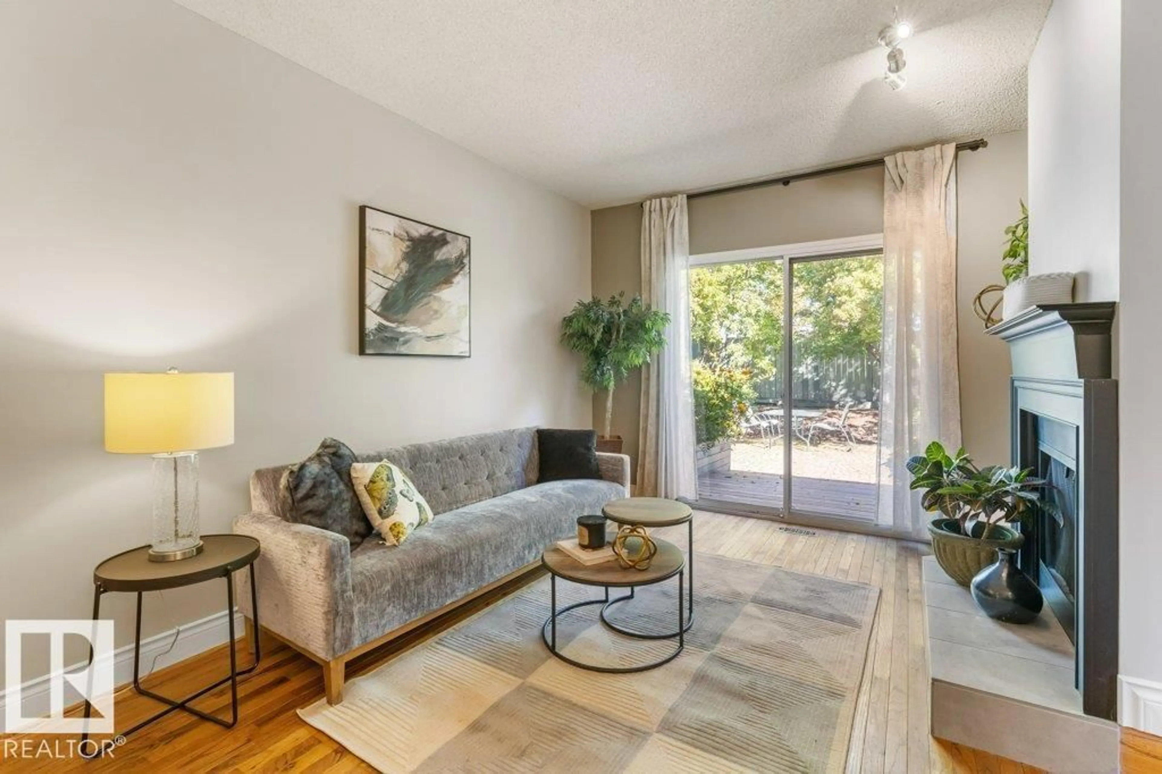 Living room with furniture, unknown for NW - 16715 98 ST, Edmonton Alberta T5X2S8