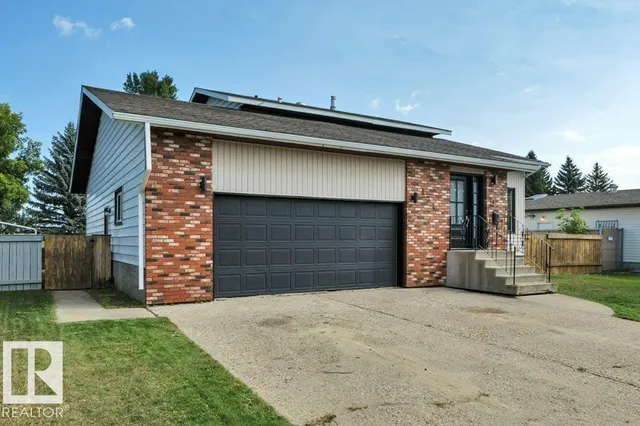 134 WILLOW DRIVE, Wetaskiwin 2
