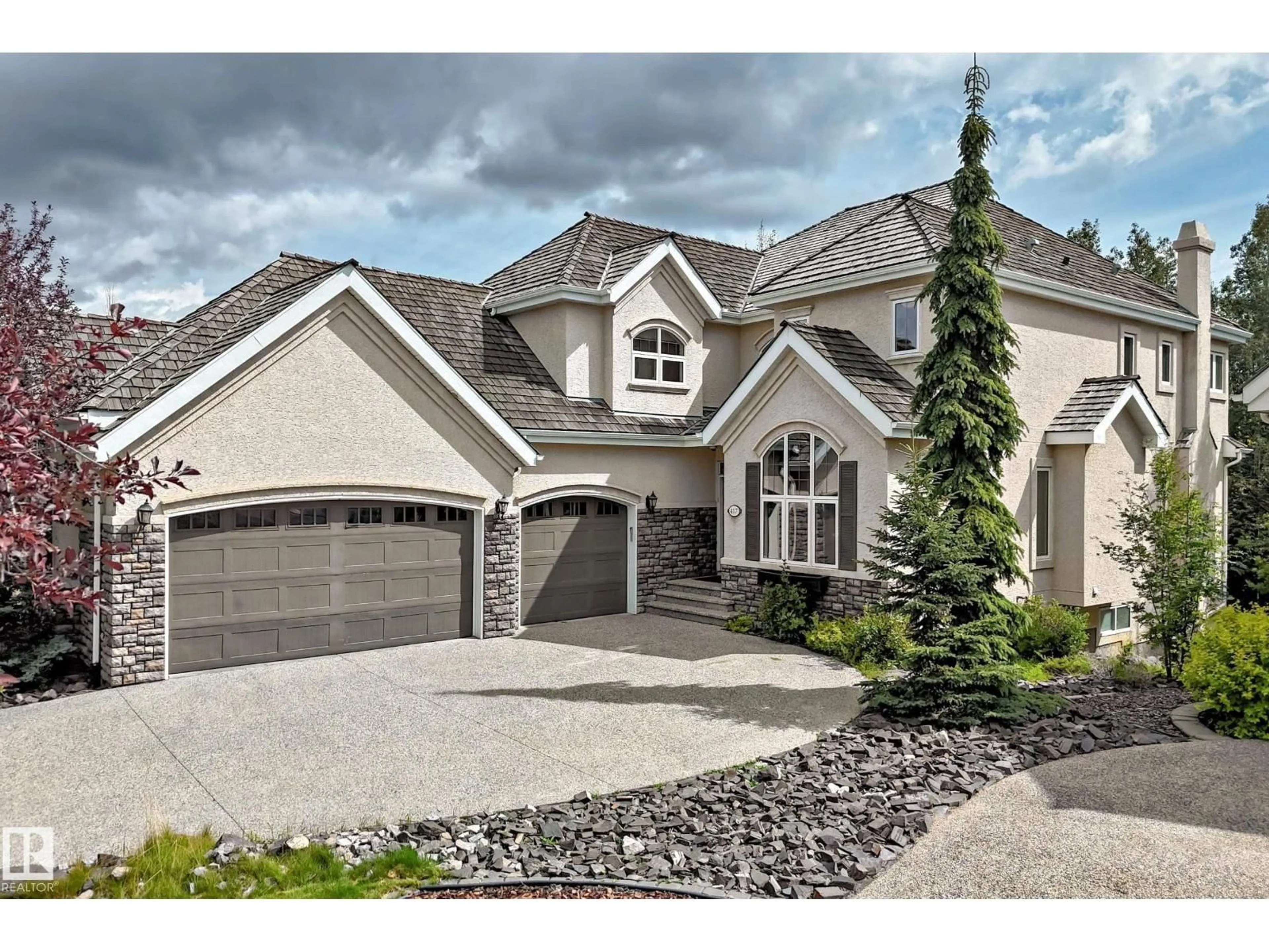 Home with vinyl exterior material, street for 417 CALDWELL PL, Edmonton Alberta T6M2X3