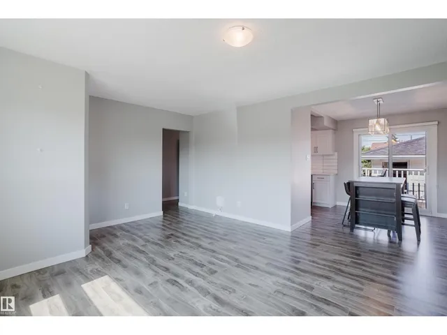 4708 106 AV, Edmonton 4