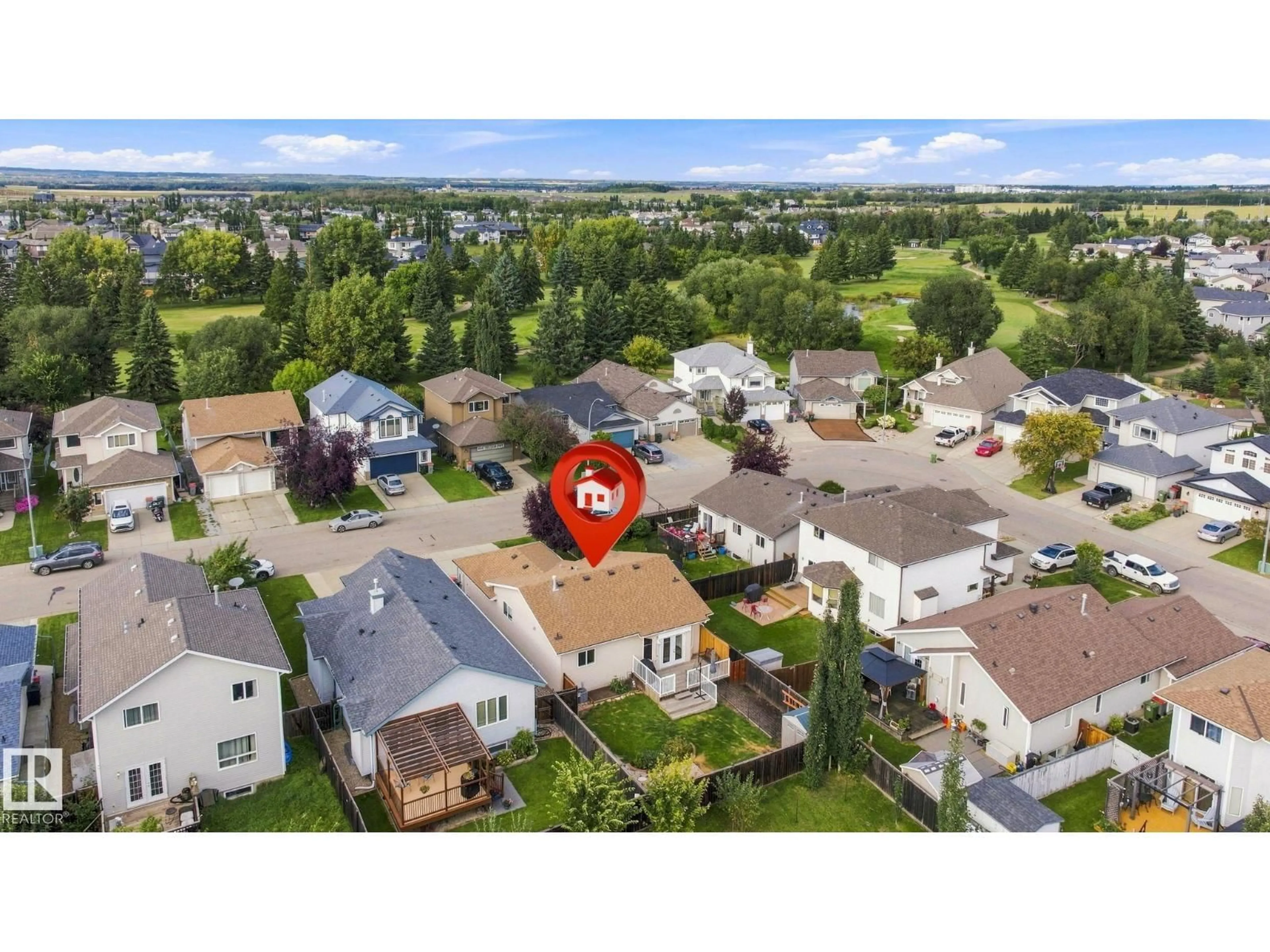 A pic from outside/outdoor area/front of a property/back of a property/a pic from drone, unknown for 30 BELFRY FAIRWAY, Stony Plain Alberta T7Z2X2