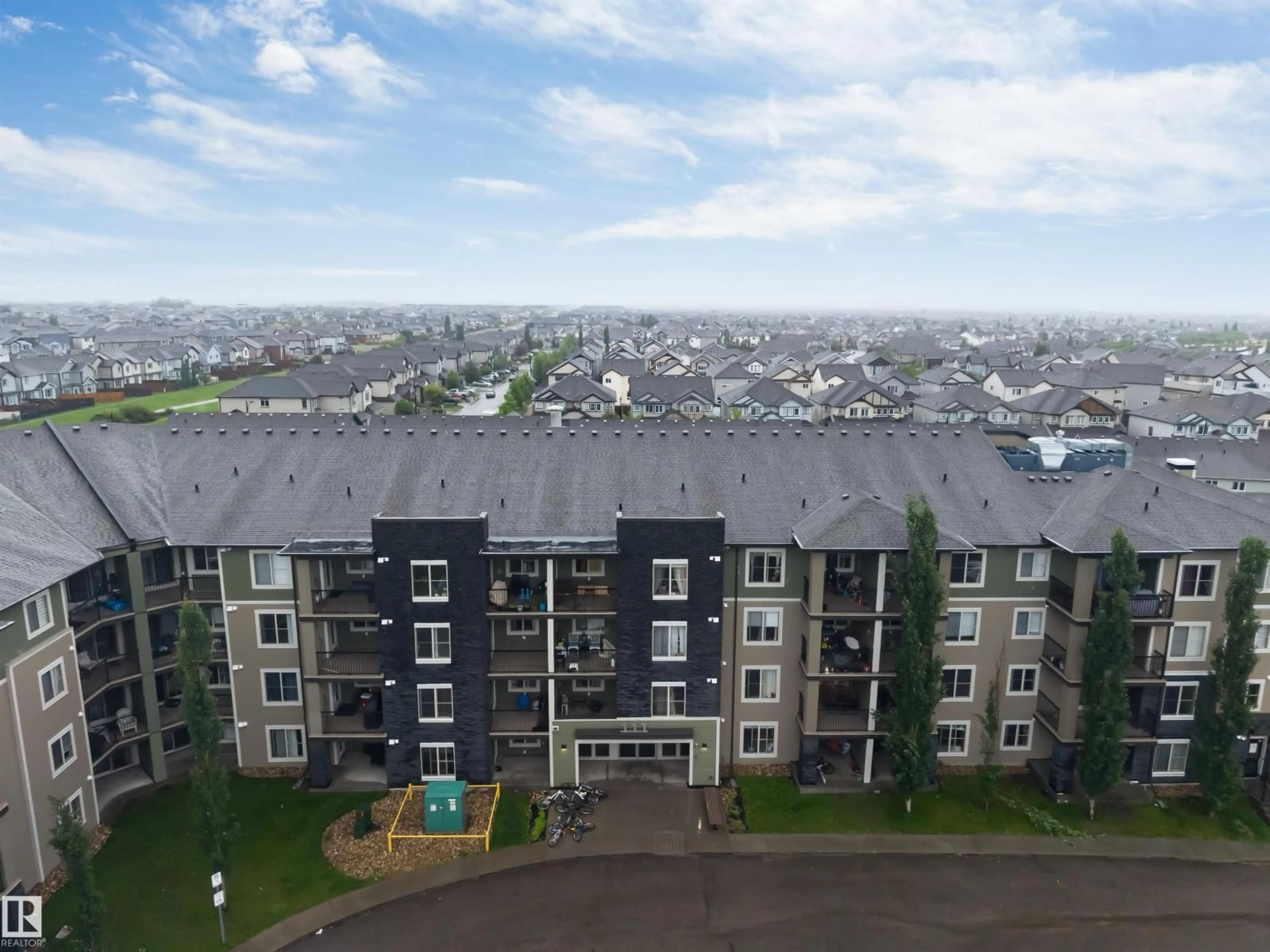 A pic from outside/outdoor area/front of a property/back of a property/a pic from drone, city buildings view from balcony for 225 WATT CM, Edmonton Alberta T6X2C6