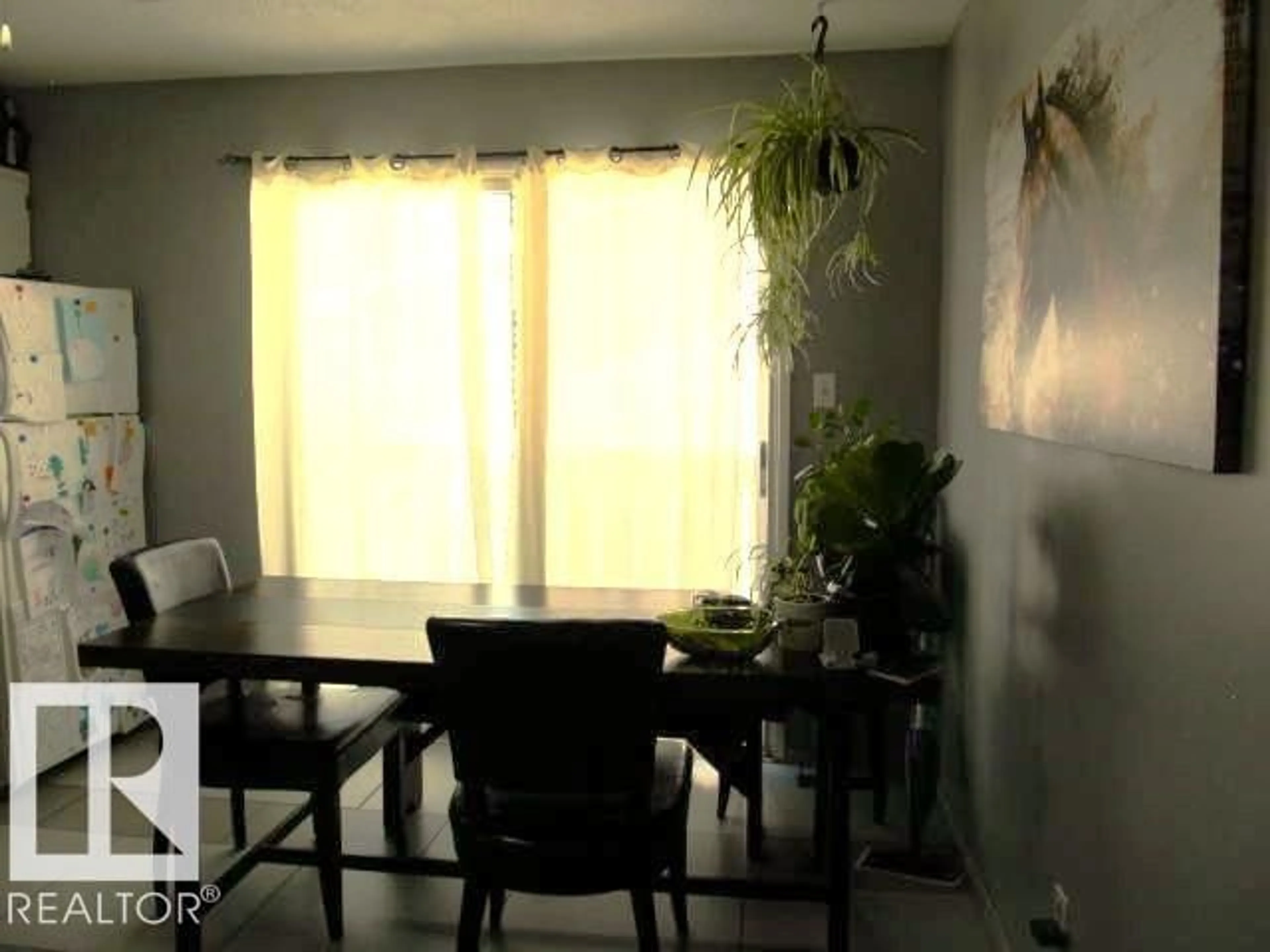 Dining room, unknown for 5608-5610 47 ST, Tofield Alberta T0B4J0