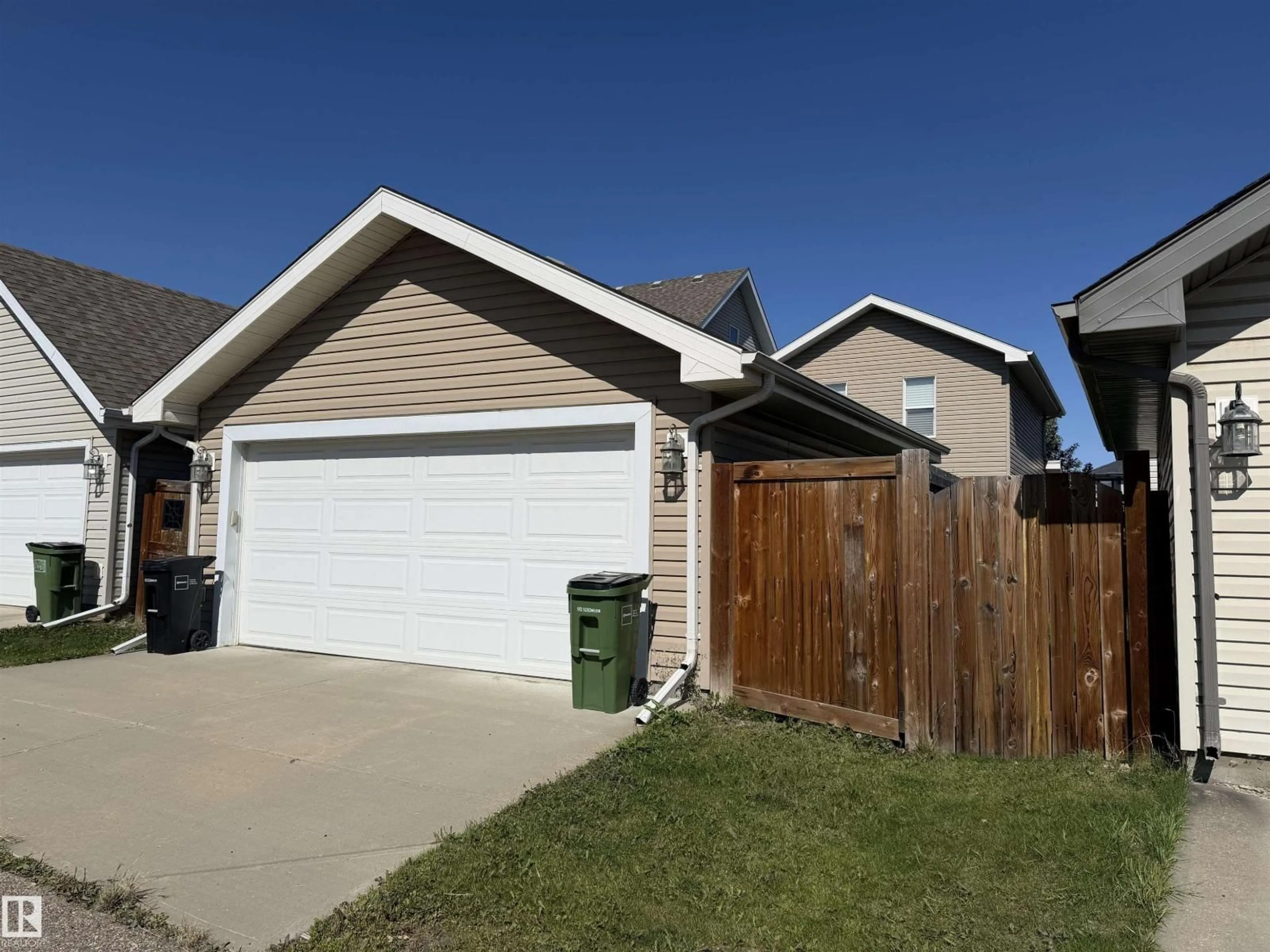 Unknown for 3728 ALEXANDER CR, Edmonton Alberta T6W0W7