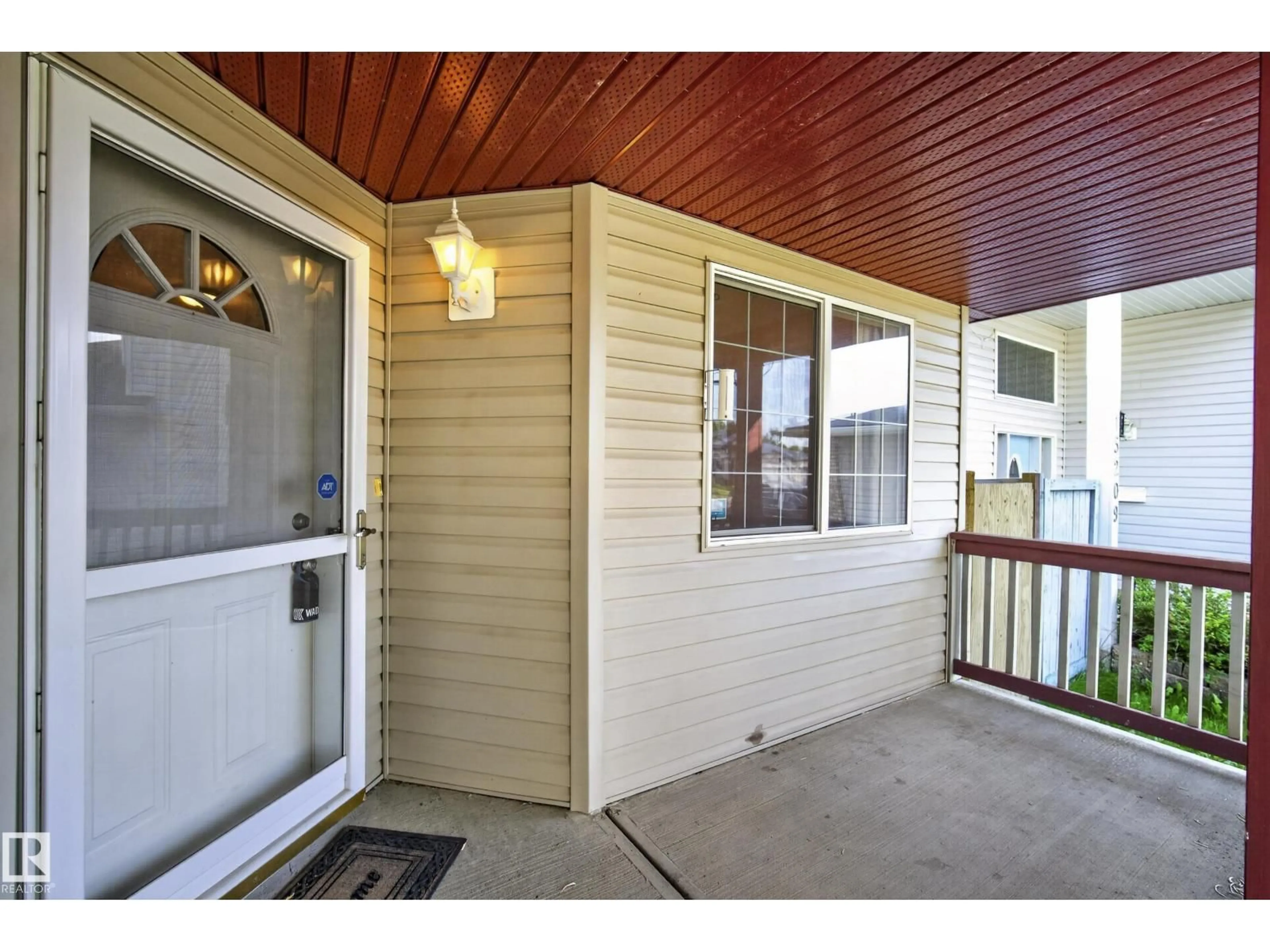 Indoor entryway for 15213 49A ST, Edmonton Alberta T5Y3C2