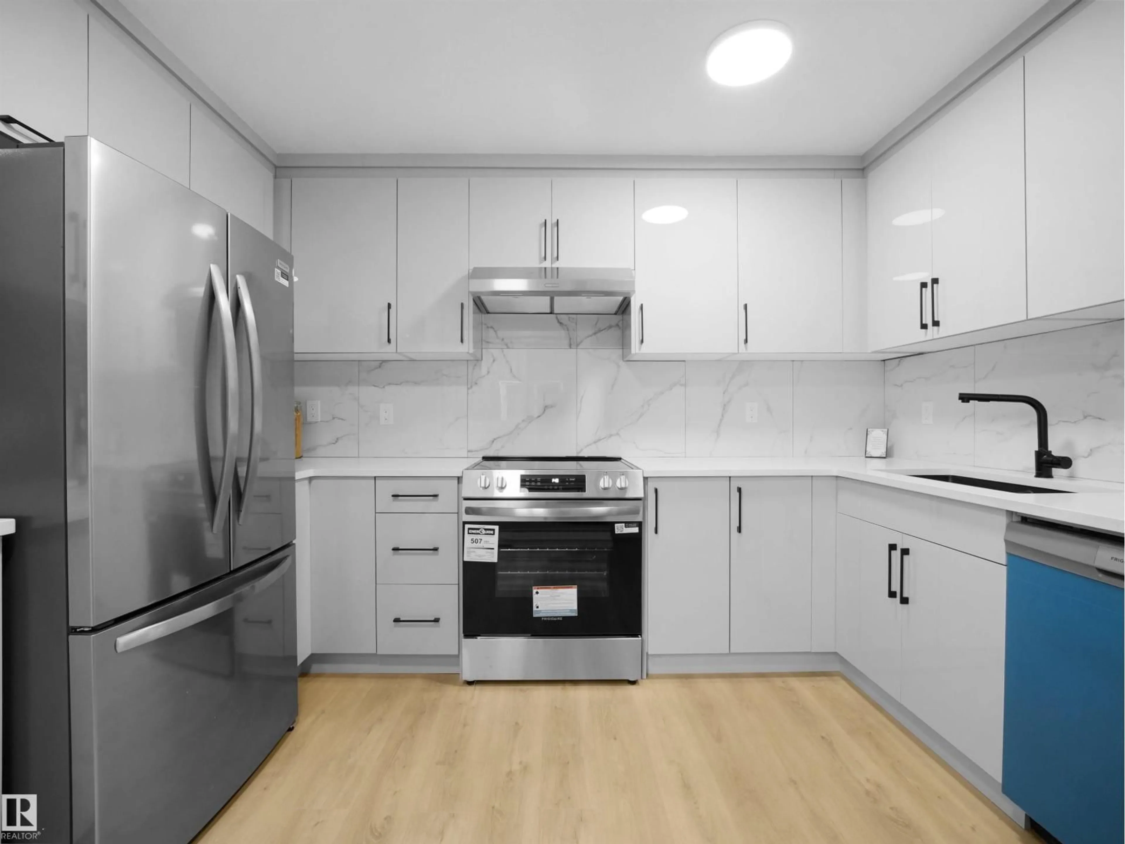 Standard kitchen, unknown for 6096 MILL WOODS RD, Edmonton Alberta T6L1N5