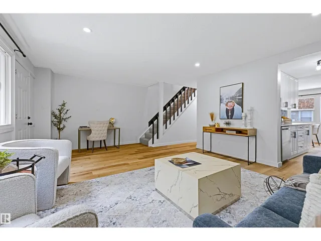 414 VILLAGE ON THE GR NW, Edmonton 5