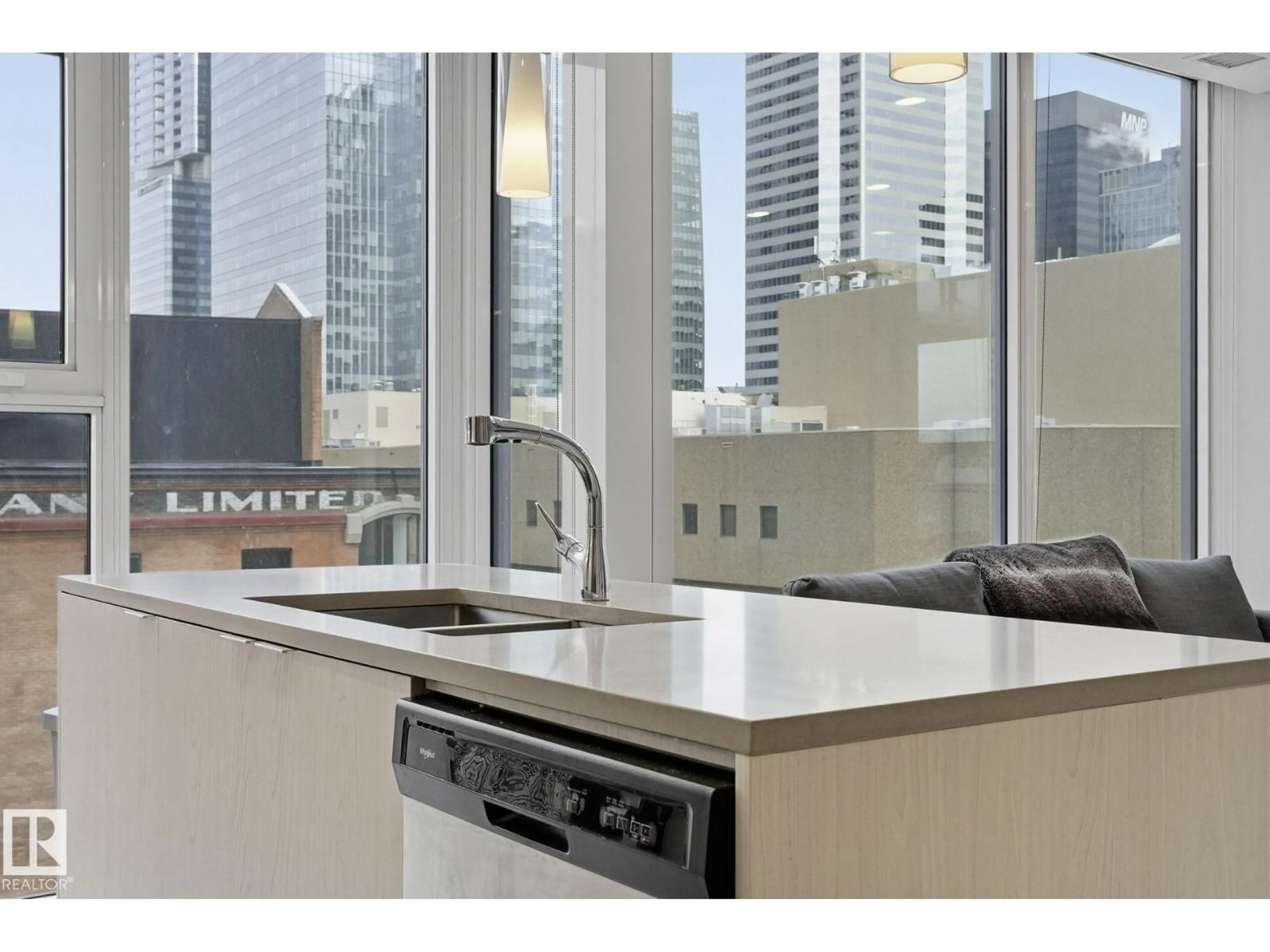 Standard kitchen, unknown for 503 - 10180 103 ST NW, Edmonton Alberta T8R1A9