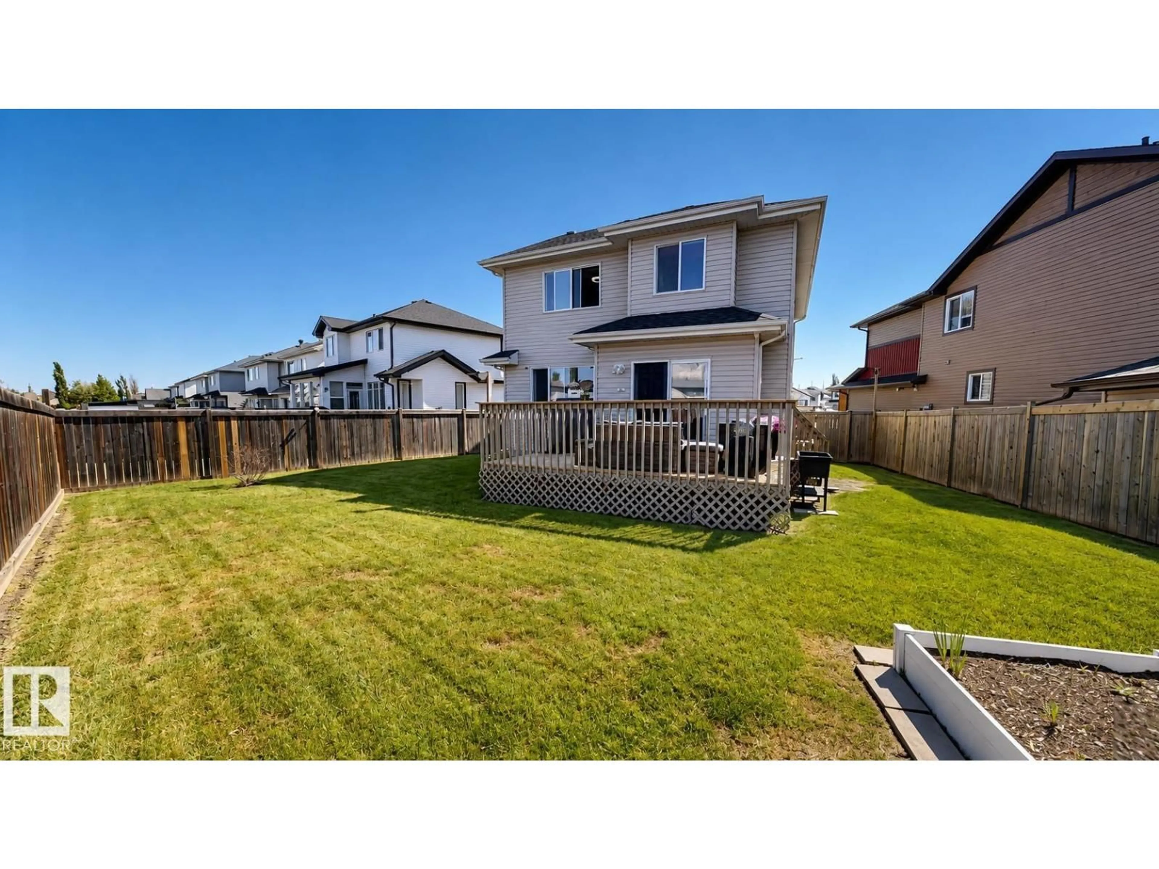 A pic from outside/outdoor area/front of a property/back of a property/a pic from drone, unknown for NW - 14528 141 ST, Edmonton Alberta T6V1Y1