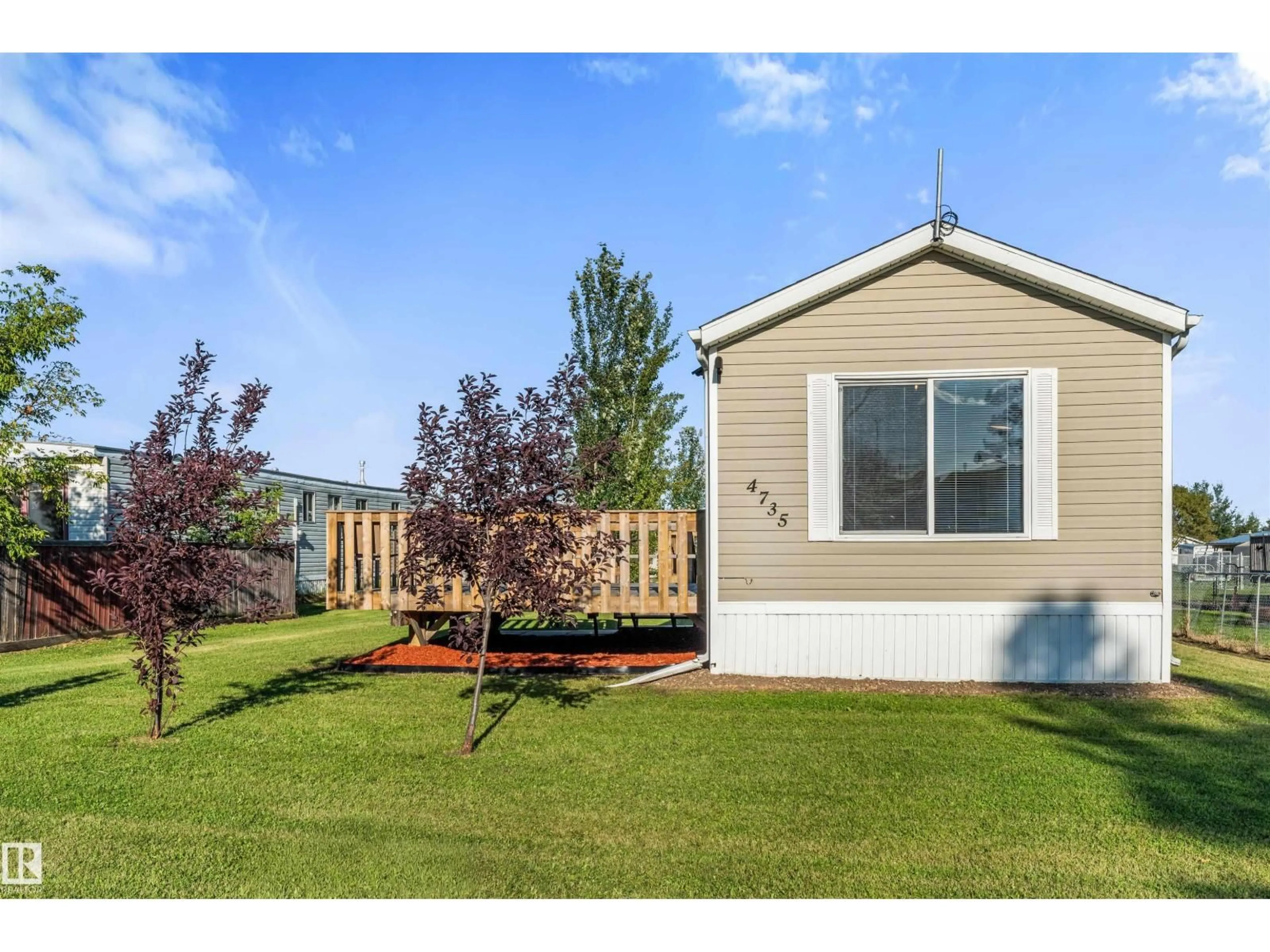 Home with vinyl exterior material, unknown for 4735 50 ST, Vimy Alberta T0G2J0
