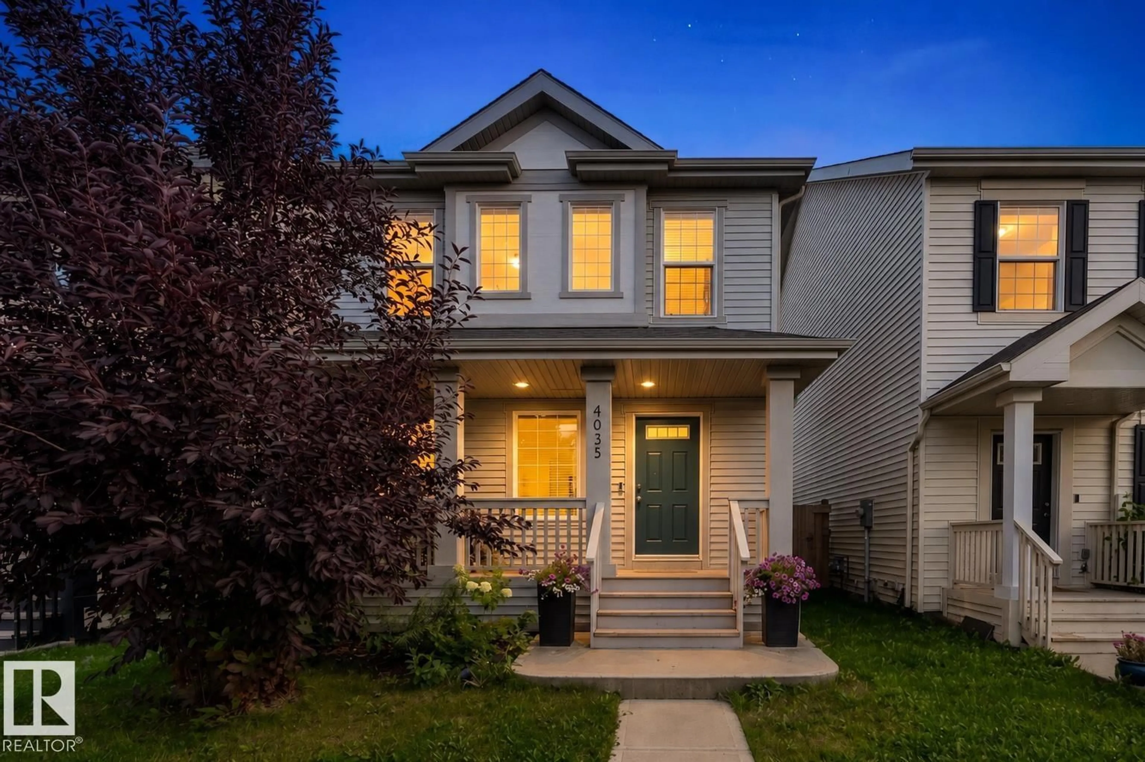 Home with vinyl exterior material, street for GR SW - 4035 CHAPPELLE GREEN, Edmonton Alberta T6W4B3