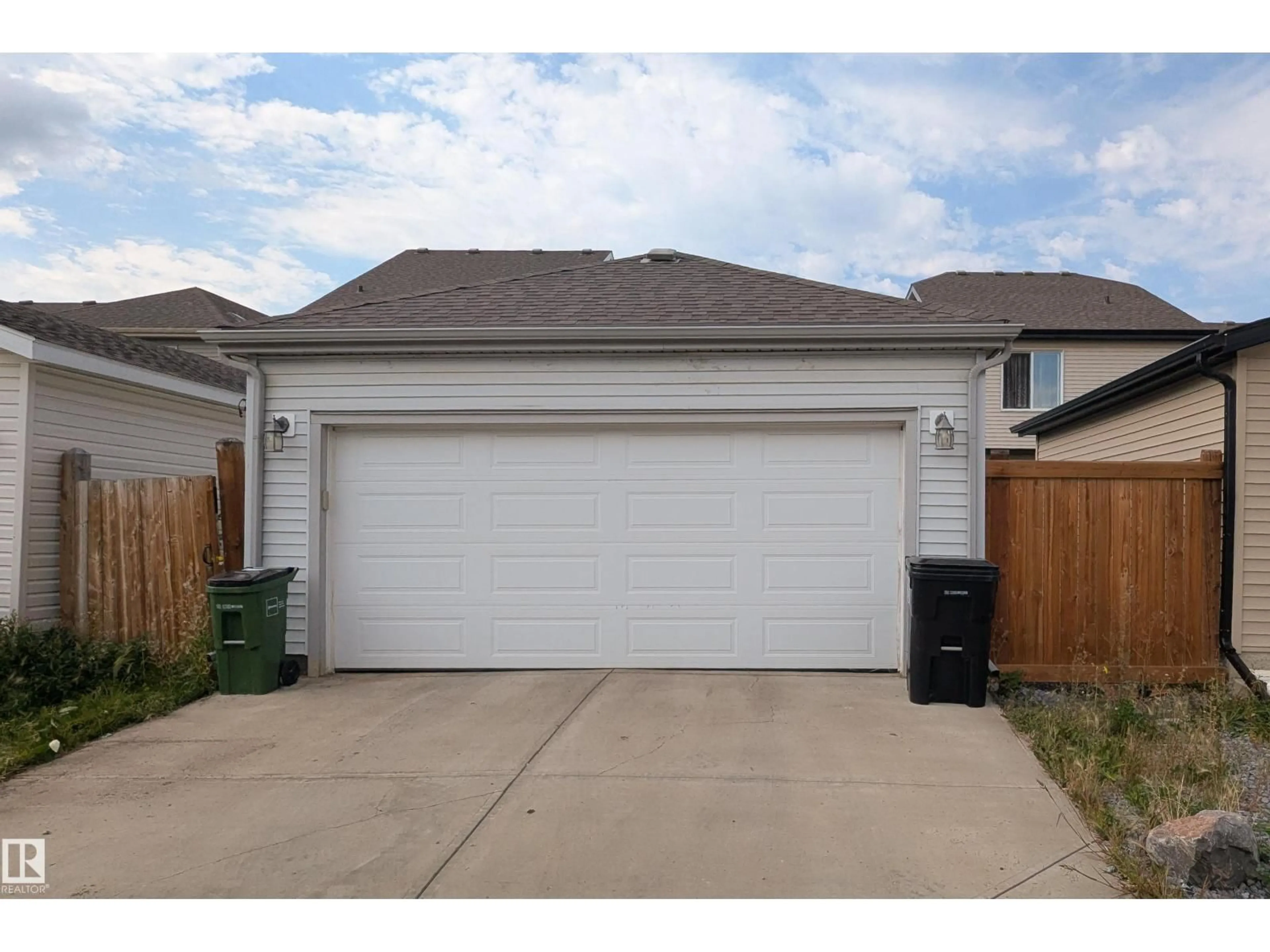 Unknown for GR SW - 4035 CHAPPELLE GREEN, Edmonton Alberta T6W4B3
