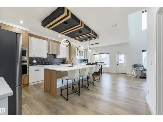 1758 WESTERRA LO, Stony Plain 3