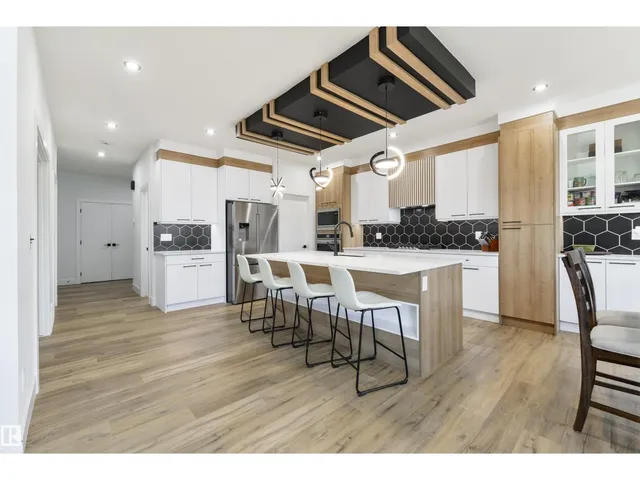 1758 WESTERRA LO, Stony Plain 4