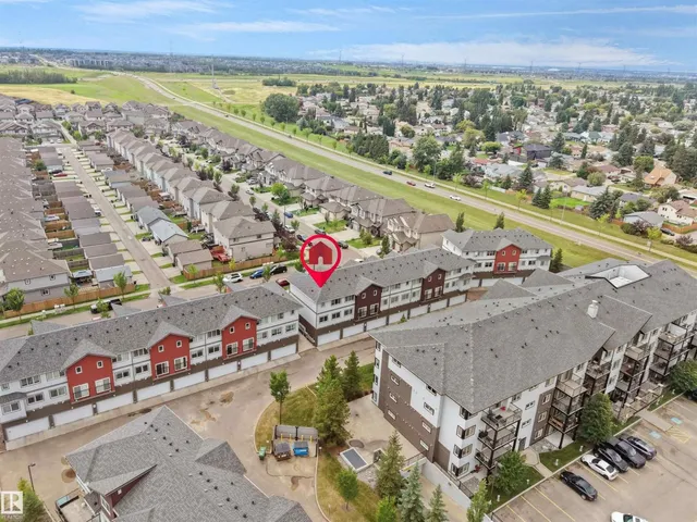 3346 15A AV, Edmonton 5