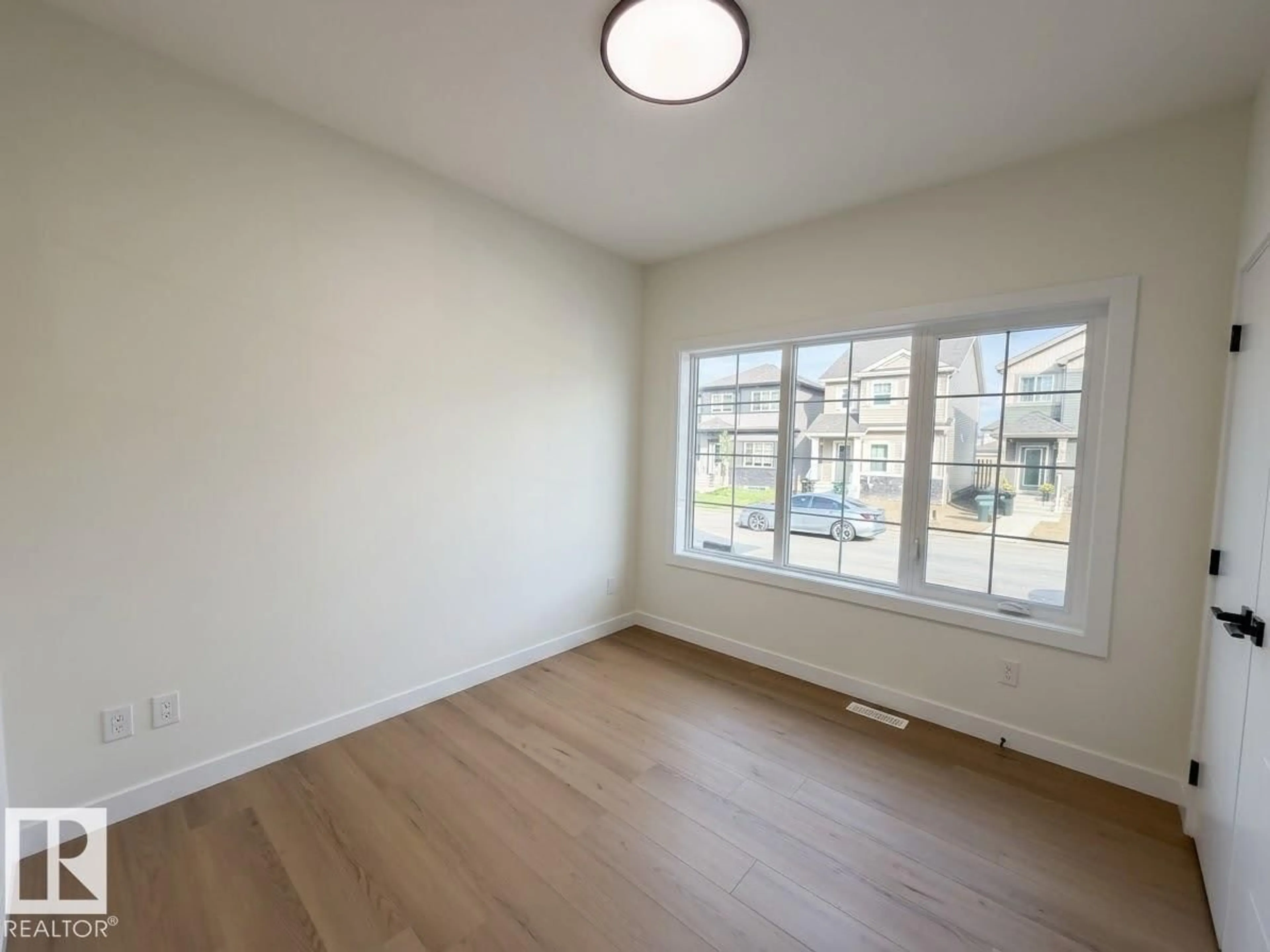 A pic of a room for 68 COVELL CM, Spruce Grove Alberta T7X0Y7