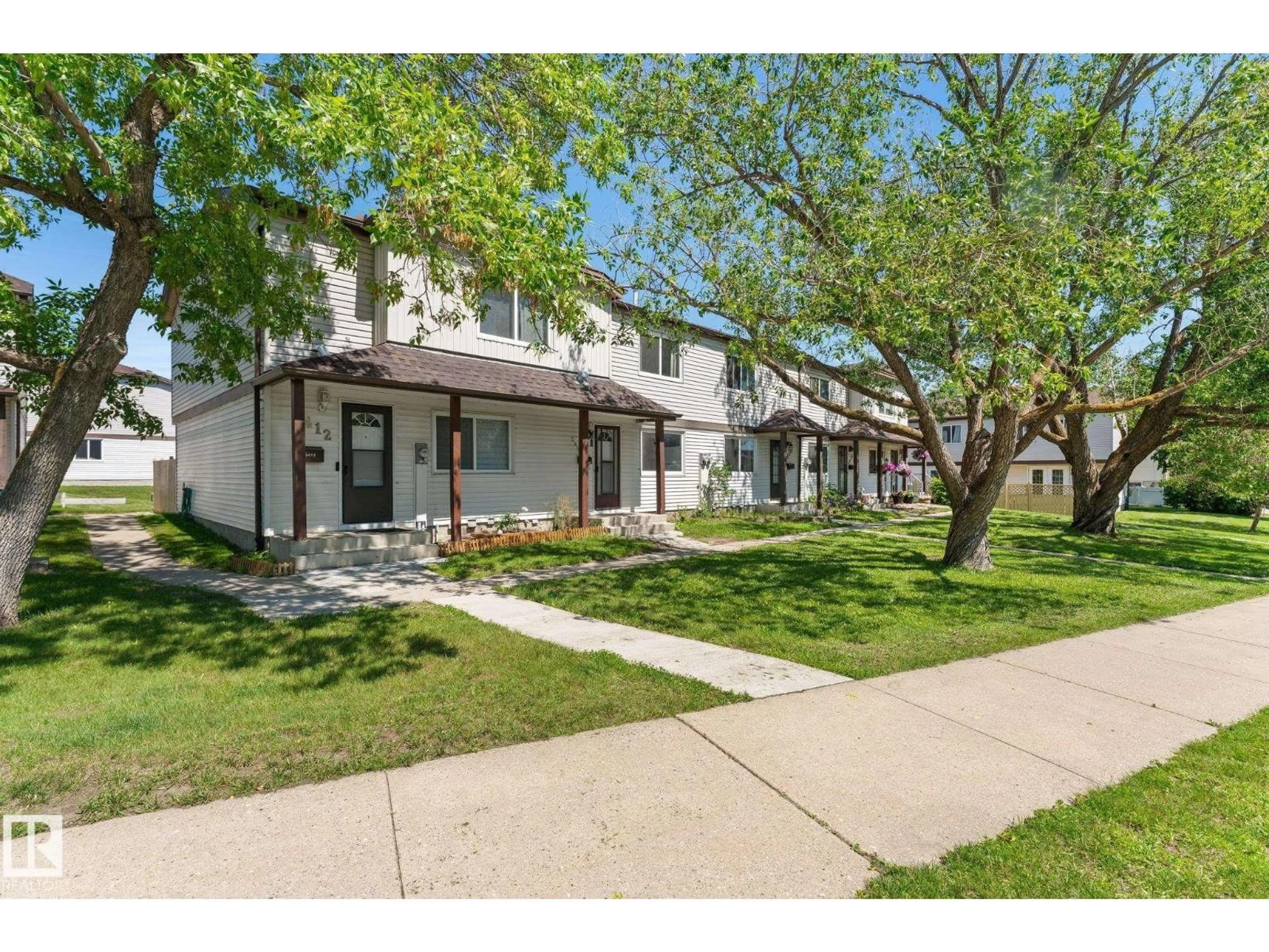 A pic from outside/outdoor area/front of a property/back of a property/a pic from drone, street for NW - 5410 146 AV, Edmonton Alberta T5A4L6