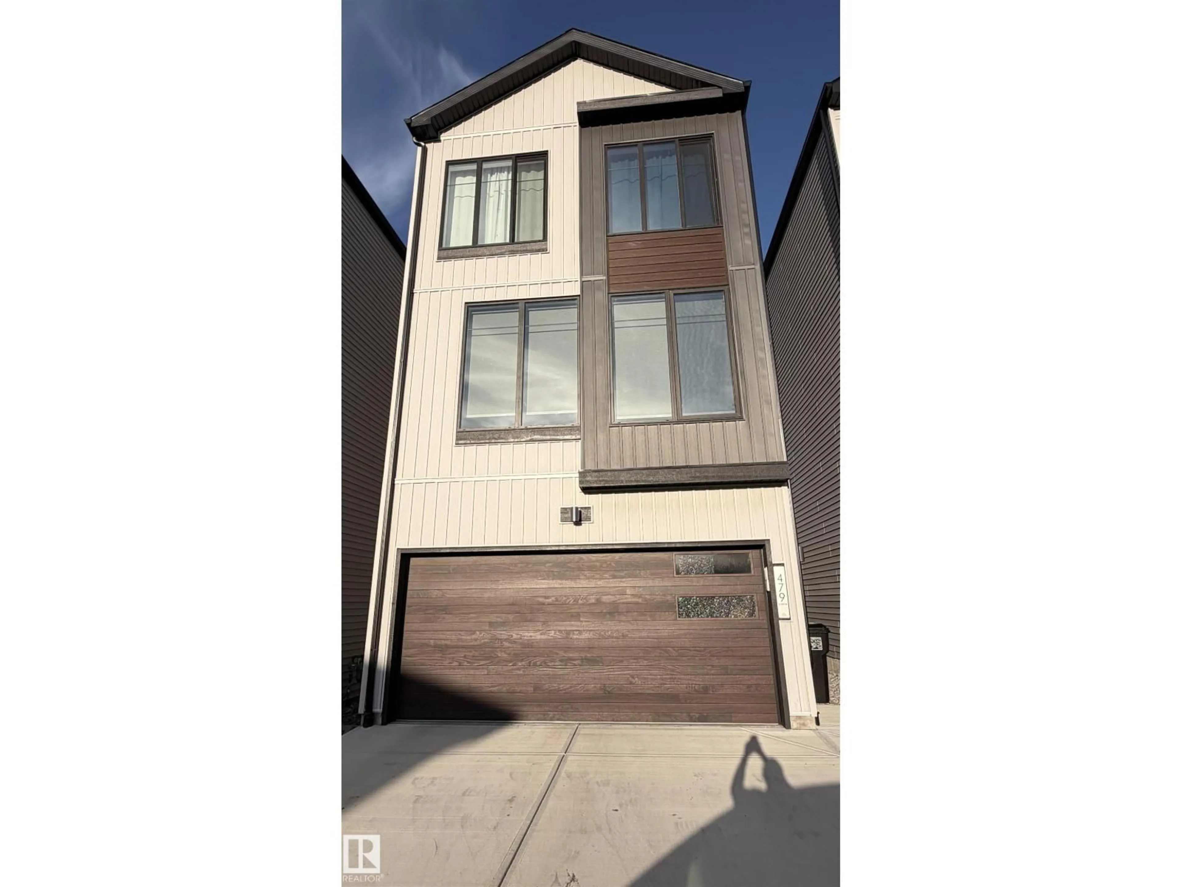 Unknown for SW - 479 39 ST, Edmonton Alberta T6X2X9