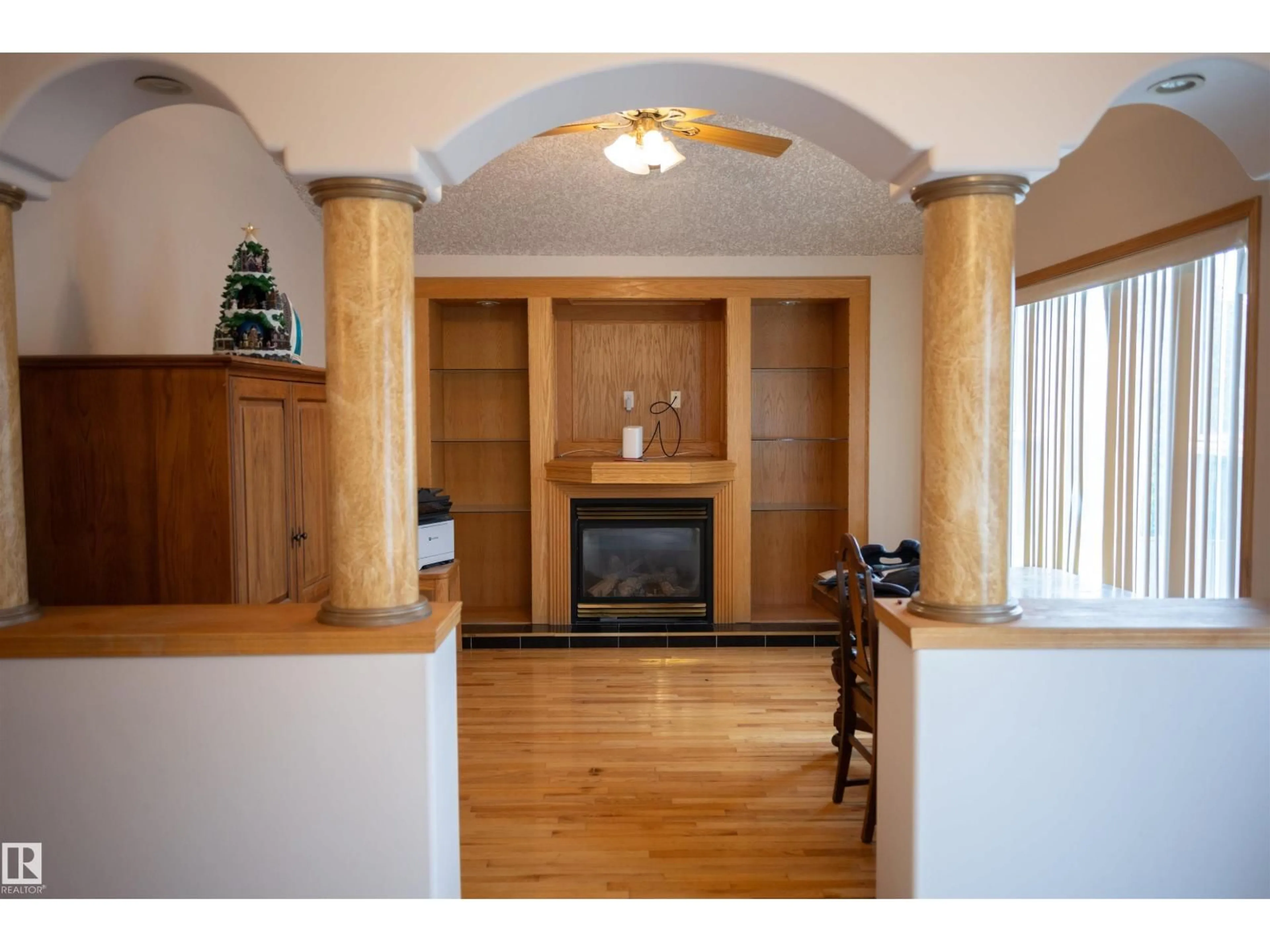 Unknown for 16503 68 ST, Edmonton Alberta T5Z3T2