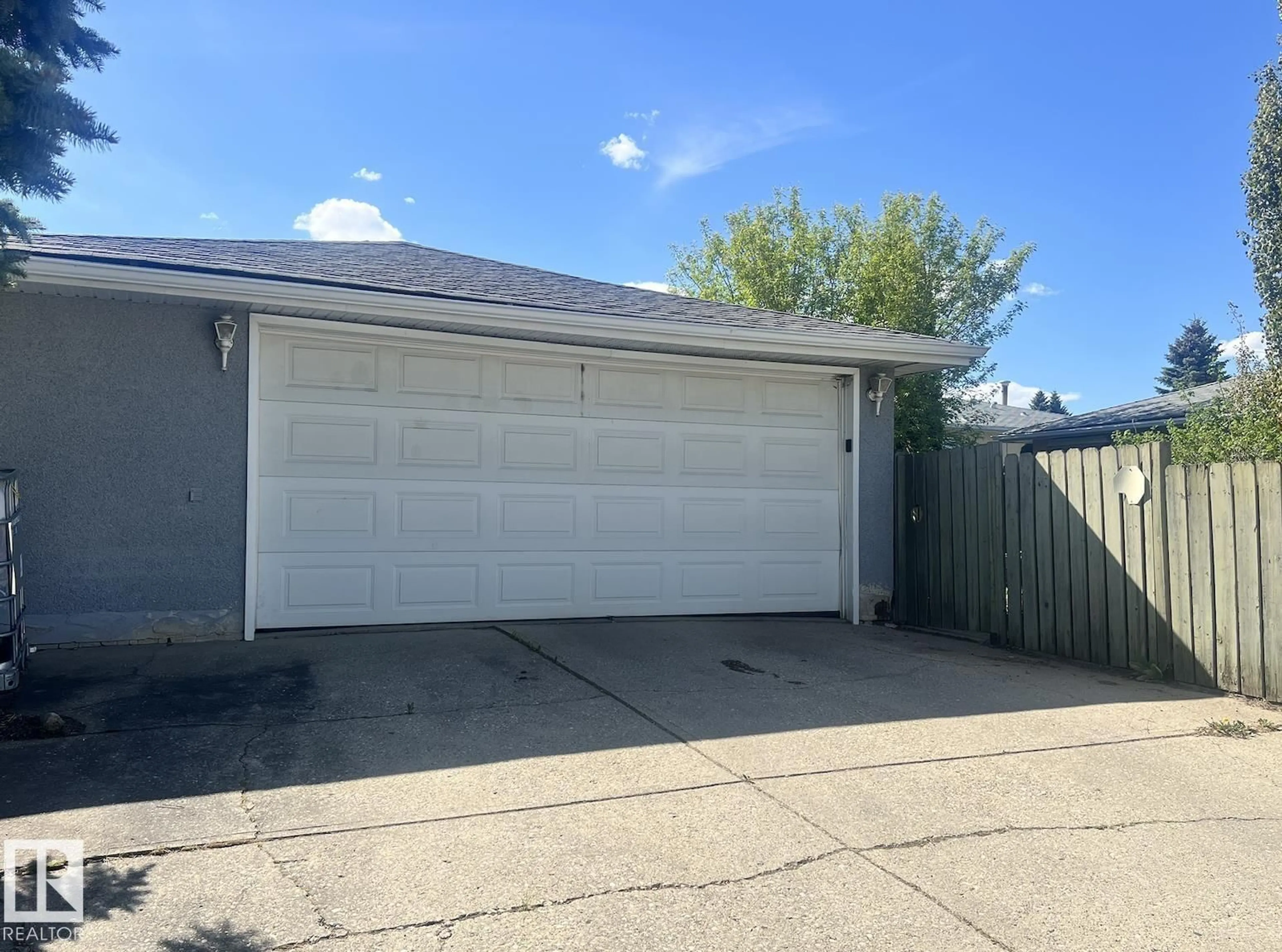 Unknown for 15003 81 ST, Edmonton Alberta T5C1P4