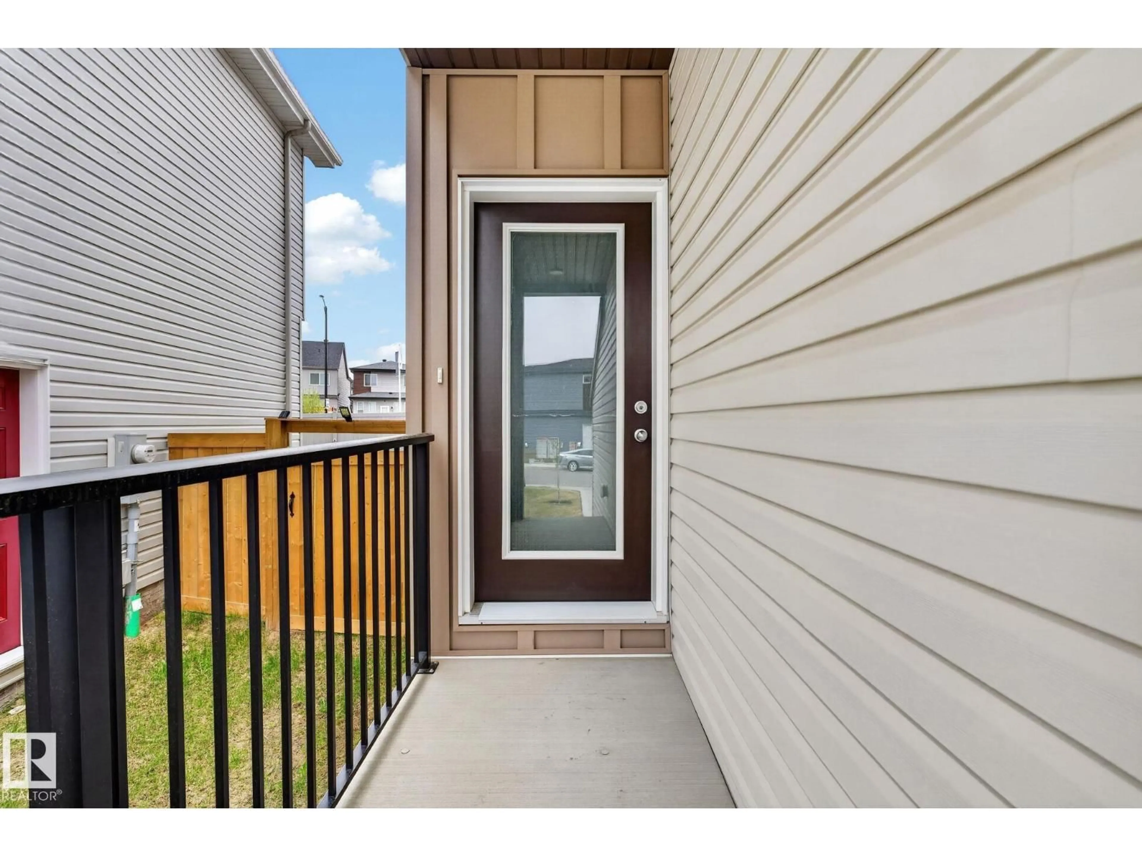 Indoor entryway for NW - 2234 191A ST, Edmonton Alberta T6M1R3