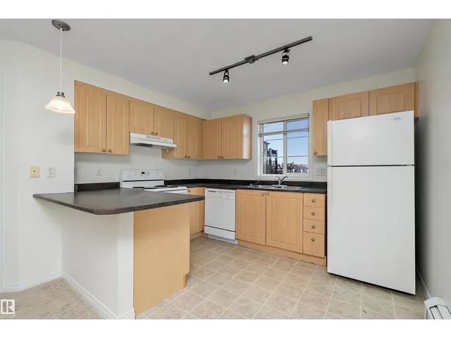 #201 - 630 MCALLISTER LO, Edmonton 5
