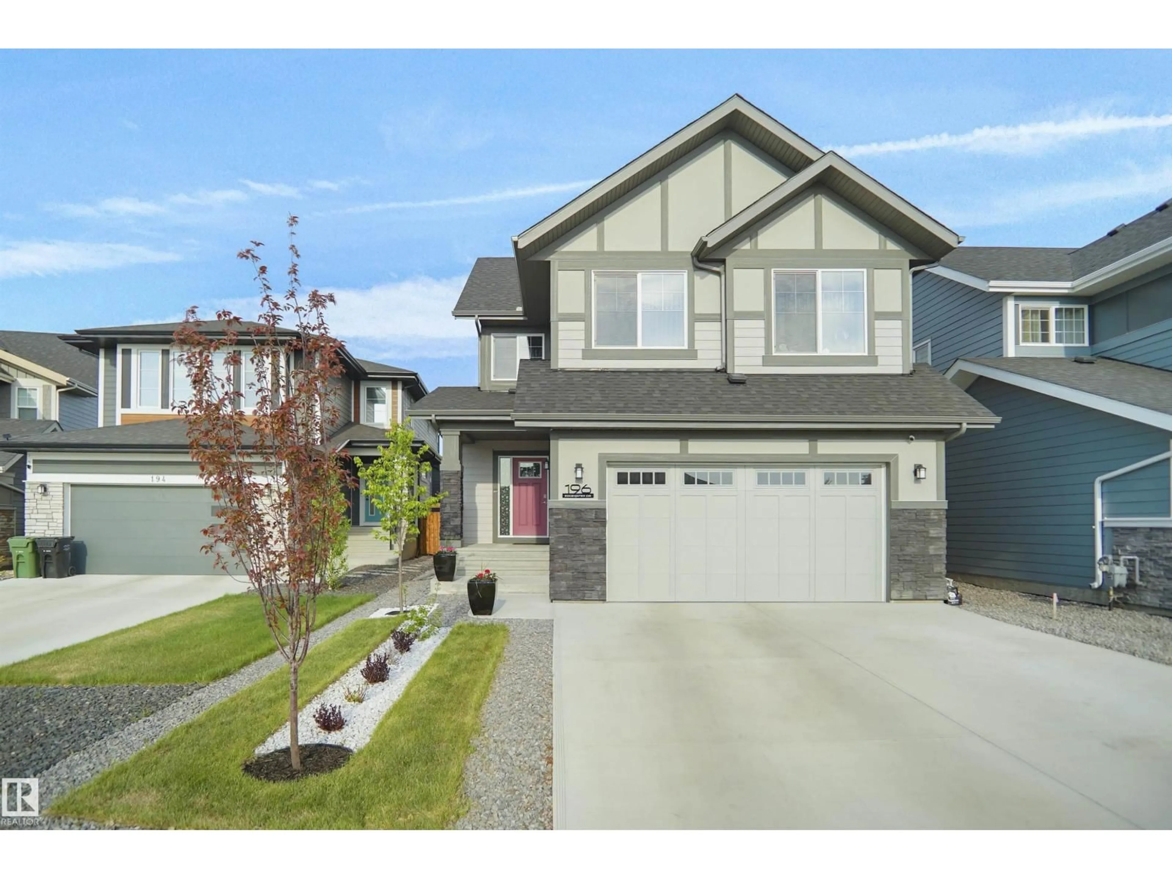 Home with vinyl exterior material, street for 196 EDGEWATER CI, Leduc Alberta T9E1K5