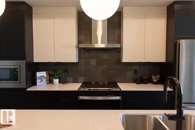NW - 8331 224 ST, Edmonton 3