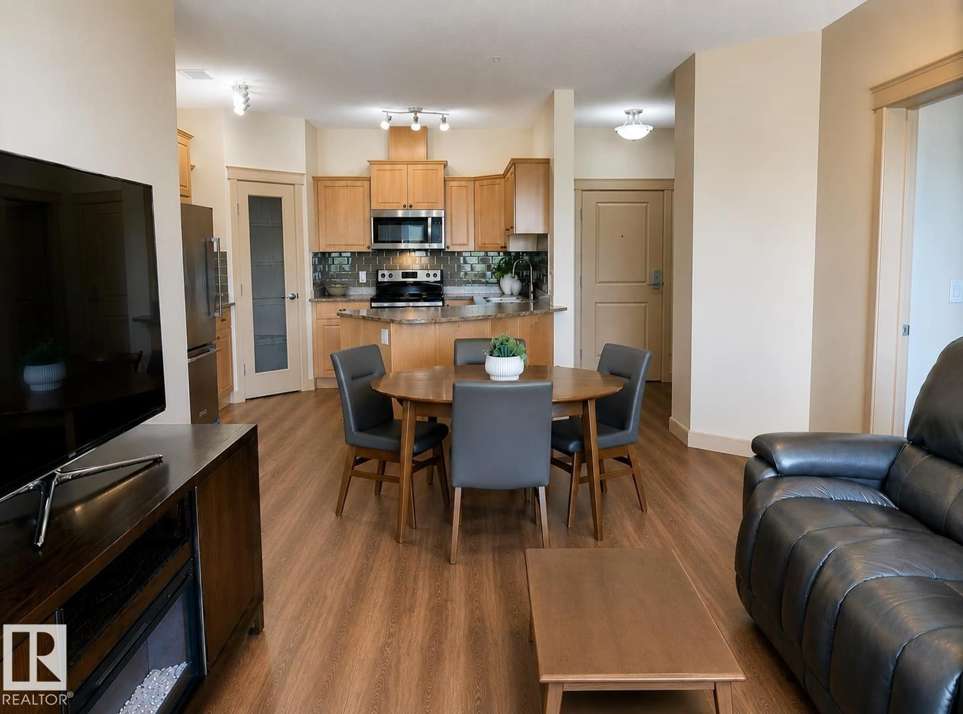 Unknown for 207 - 4075 CLOVER BAR RD, Sherwood Park Alberta T8H0R6